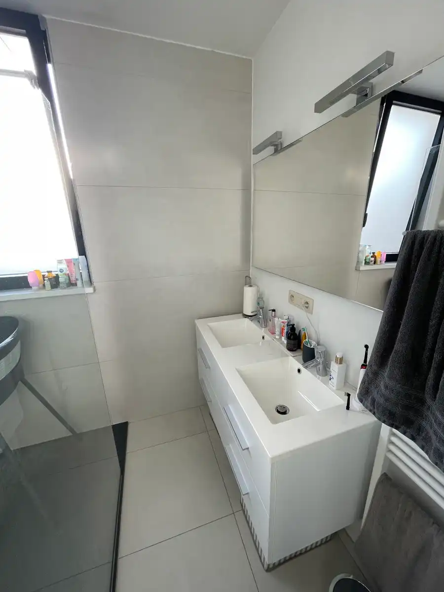 Te huur: Penthouse met ruim terras in centrum Aalst foto 7