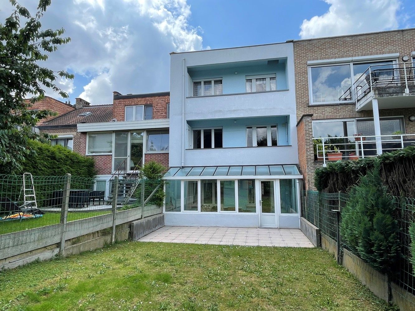 Ruime woning gelegen in het centrum van Strombeek die ook kan dienen als kangoeroewoning foto 6