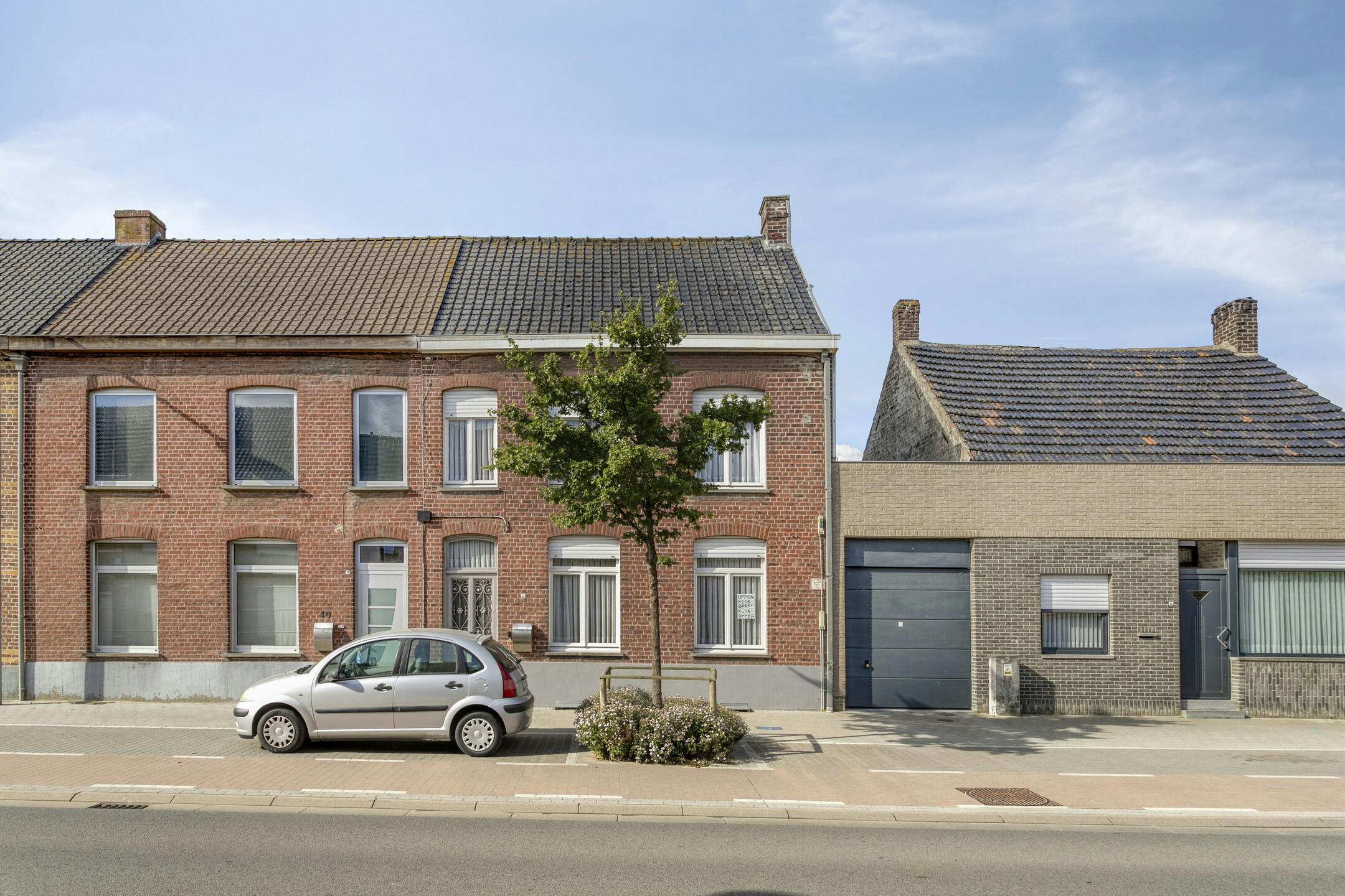 Karaktervol huis met zonnige tuin, 3 slaapkamers én garage met uitweg foto 25