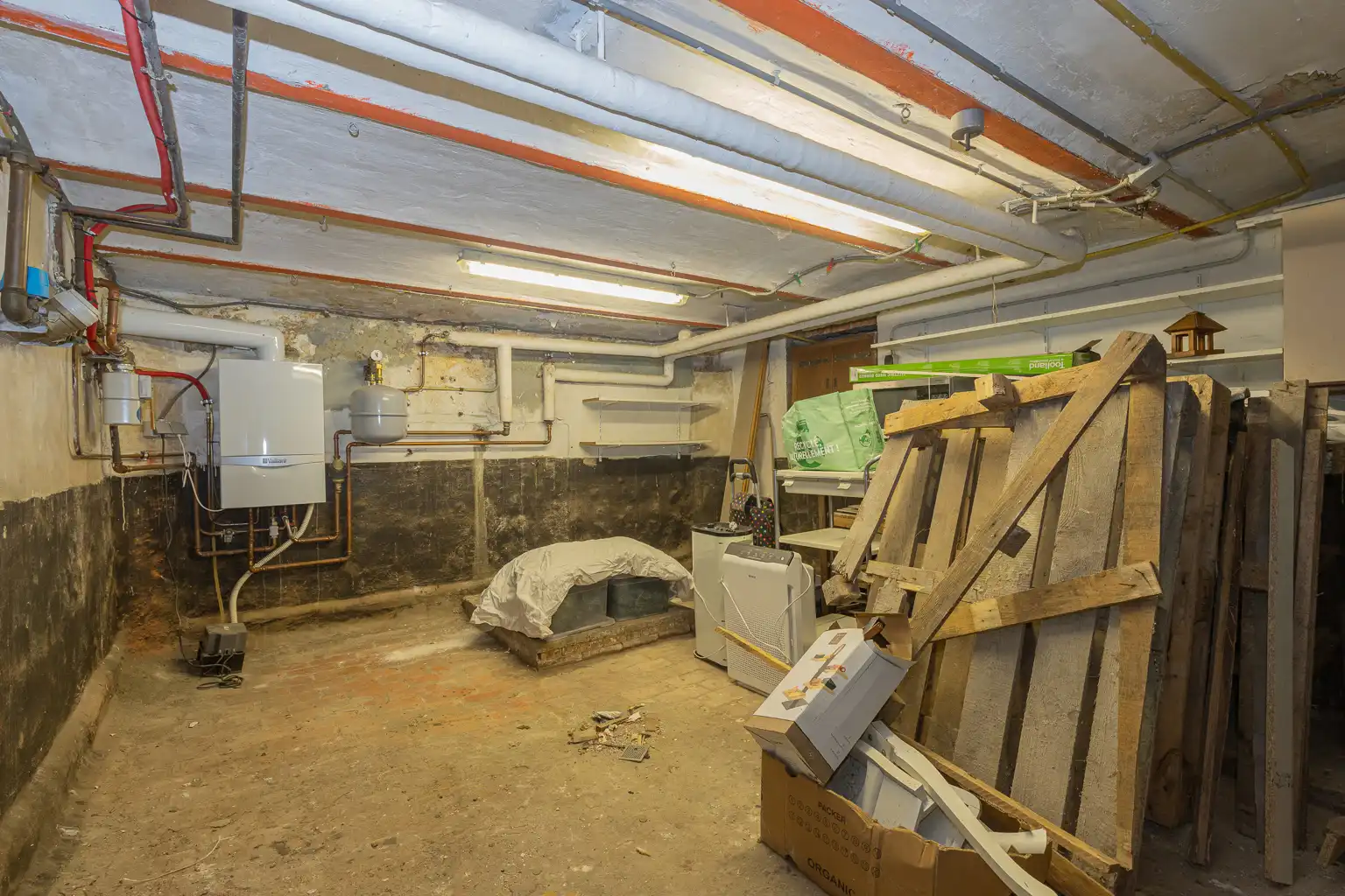 Instapklare rijwoning met 2 slaapkamers! foto 25