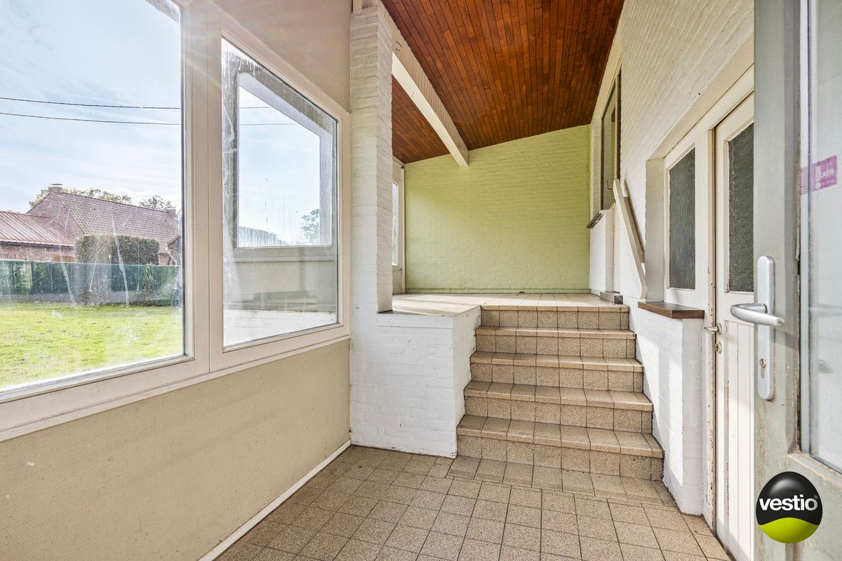 RUSTIG GELEGEN SPLIT LEVEL WONING OP 21A10CA TE KORTESSEM. foto 15