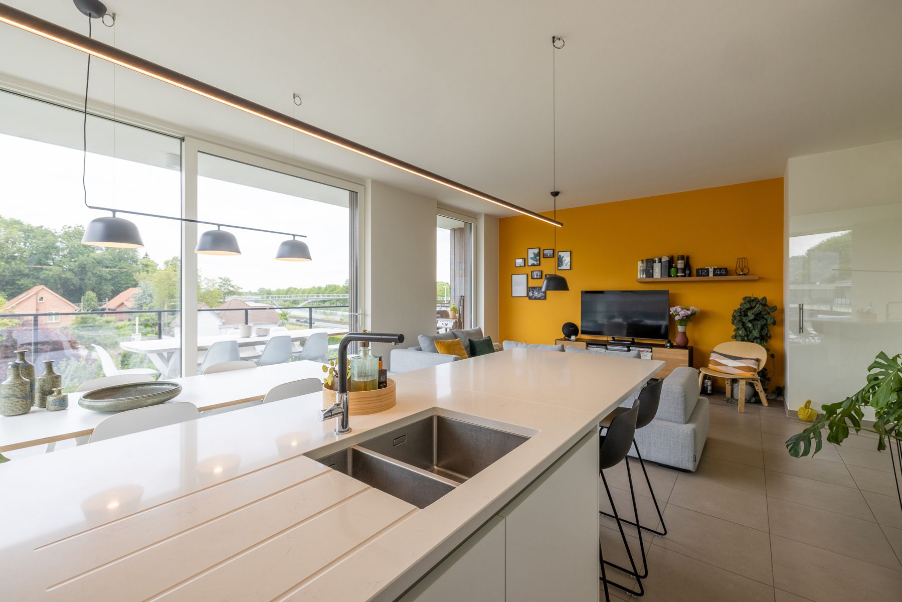 Penthouse met twee slaapkamers in unieke omgeving! foto 9