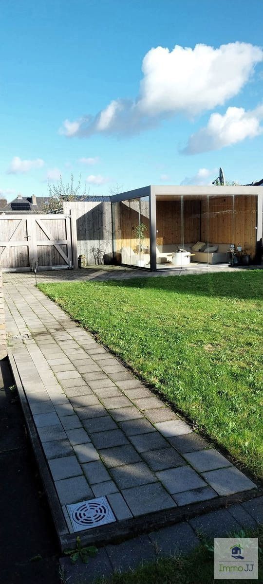 Gelijkvloers app. met 1 slaapkamer en grote tuin foto 7