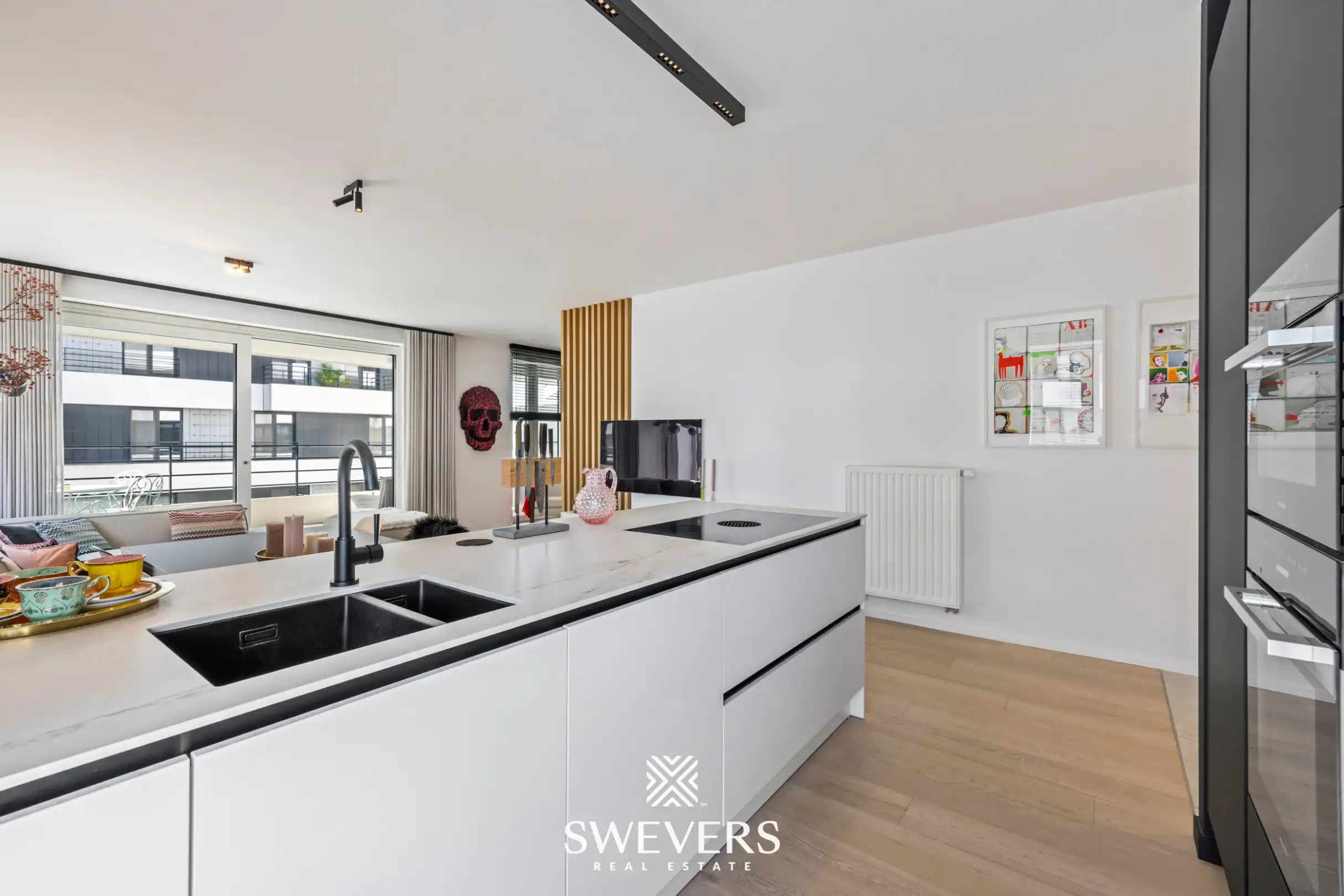 Luxueus appartement met zicht op het kanaal en ruim terras op zuidzicht in Hasselt foto 10