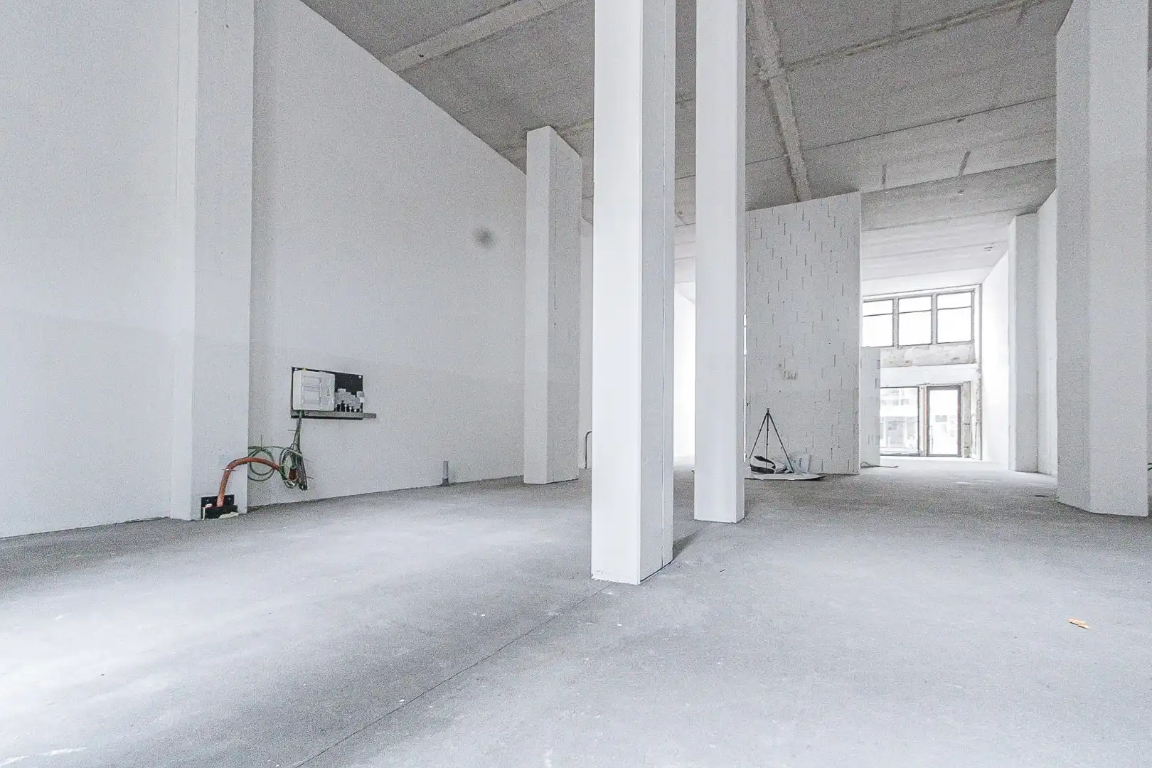 Prachtige winkel Lippenslaan 217 te huur (minimum 50% verplichting horeca of voeding) foto 13