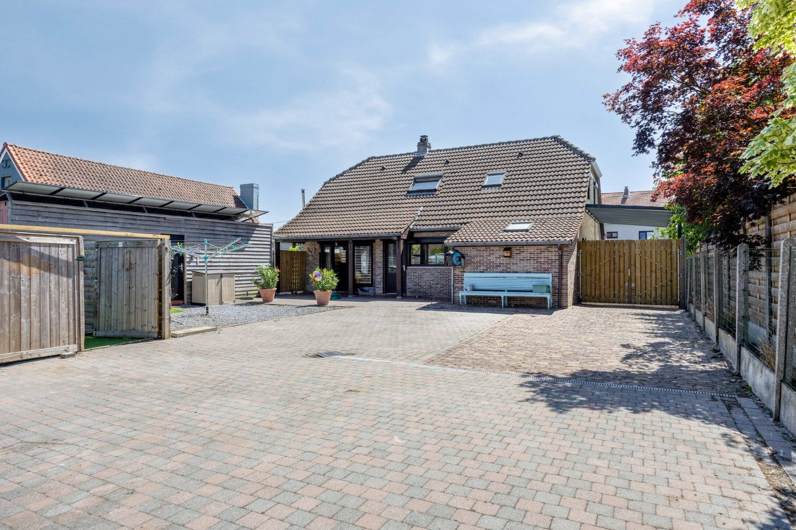 Instapklare woning met 3 slaapkamers en ruimte voor atelier / hobby !  foto 22