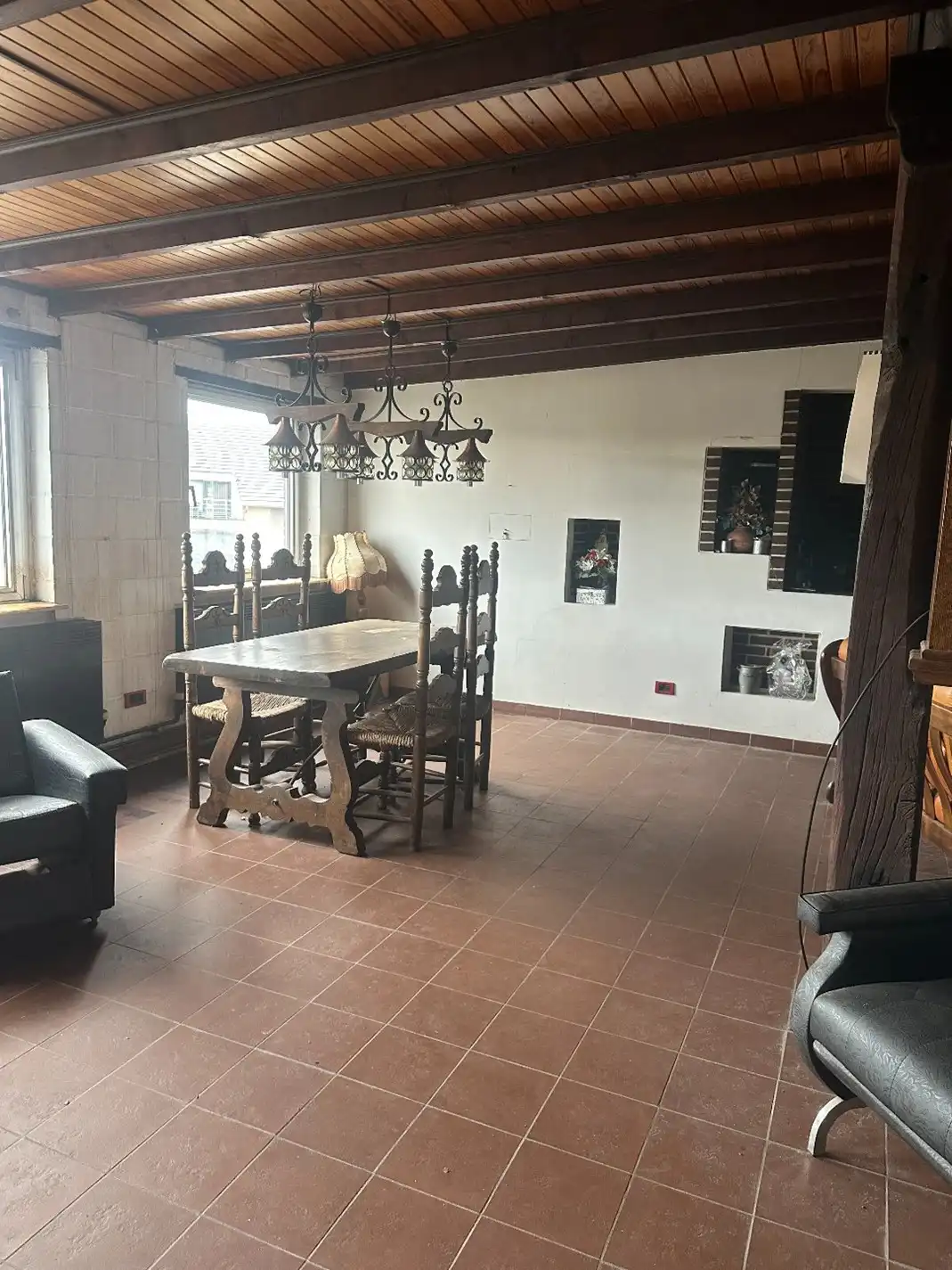 Commercieel uitstekend gelegen investeringspand bestaande uit bakkerij + duplex foto 23