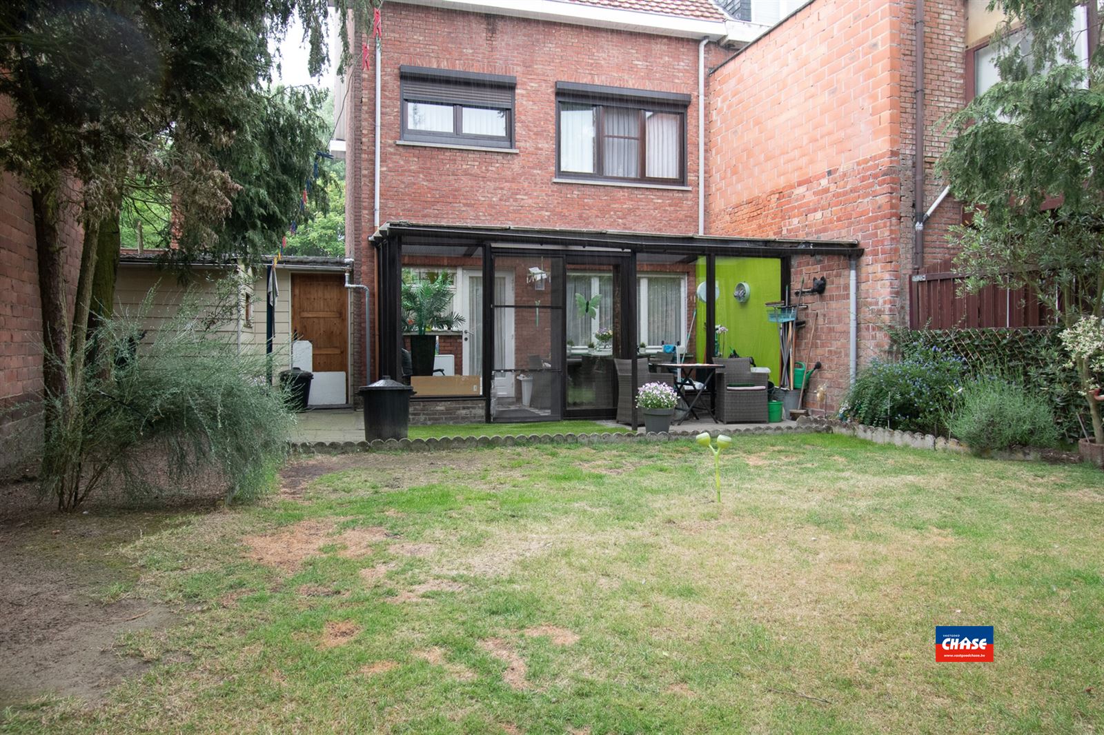 Woonhuis met garage en tuin  foto 9