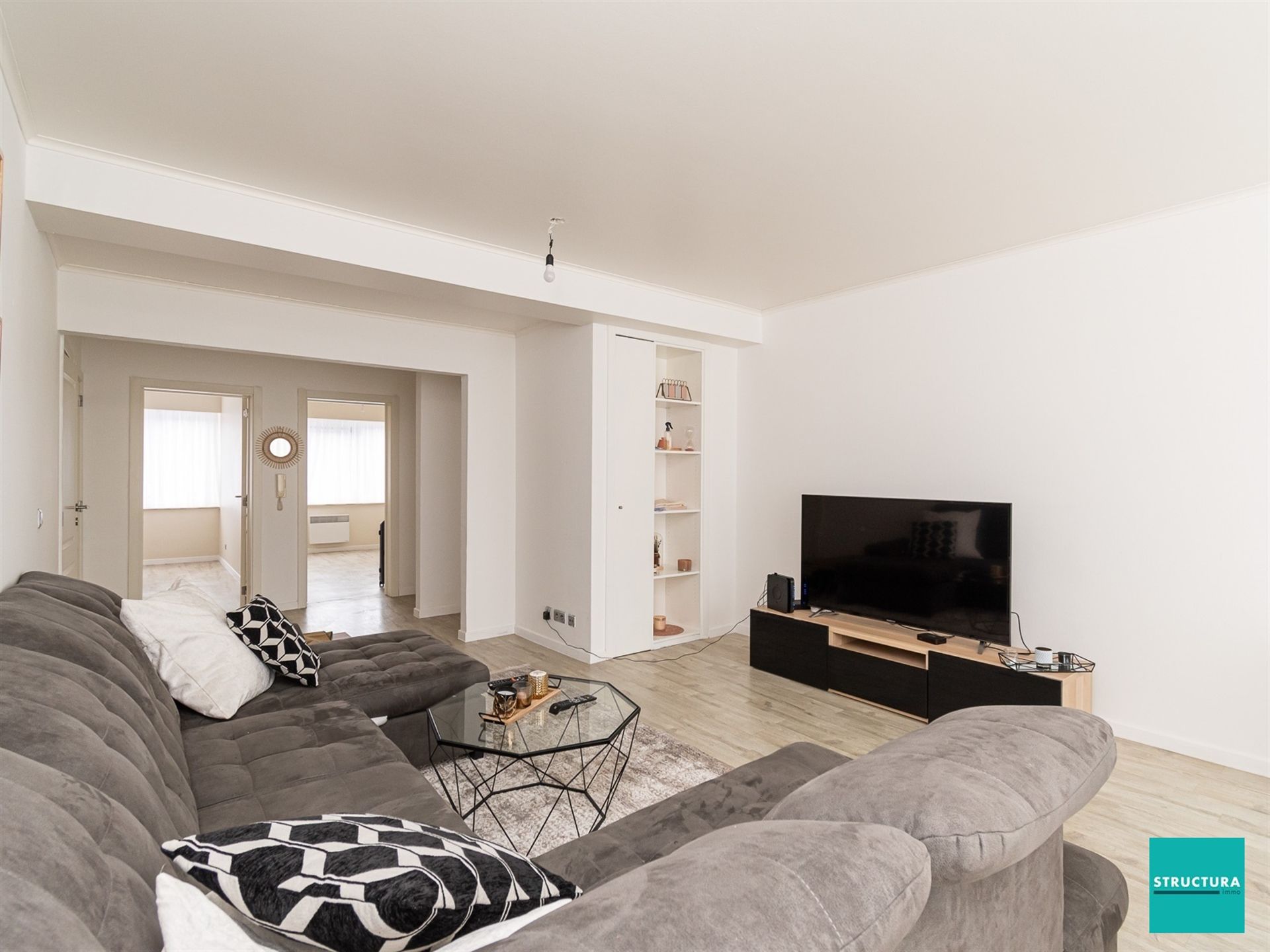 Rustig gelegen appartement, doch vlakbij het centrum! foto 3