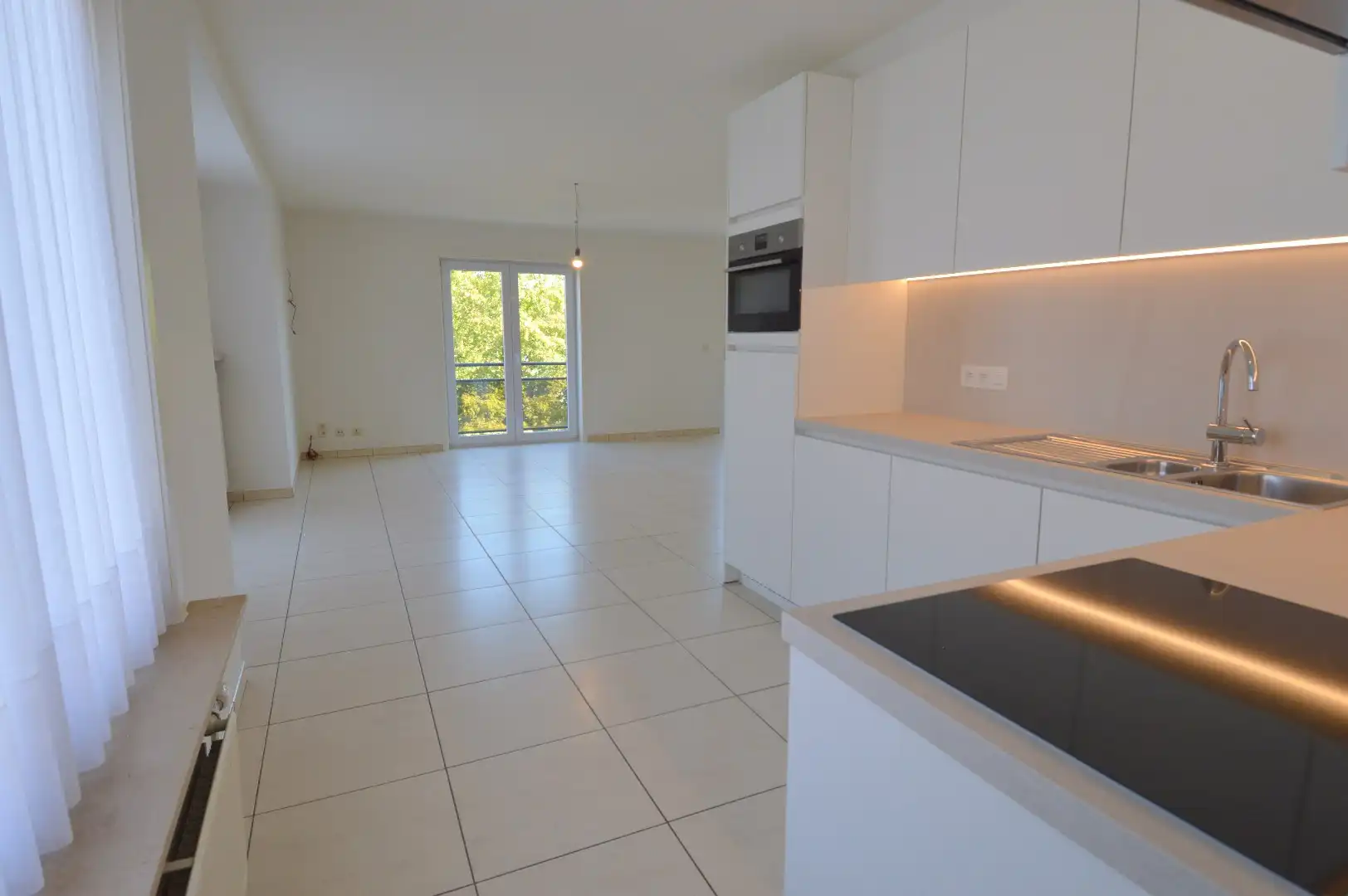 2 slaapkamer appartement in hartje Gullegem foto 5