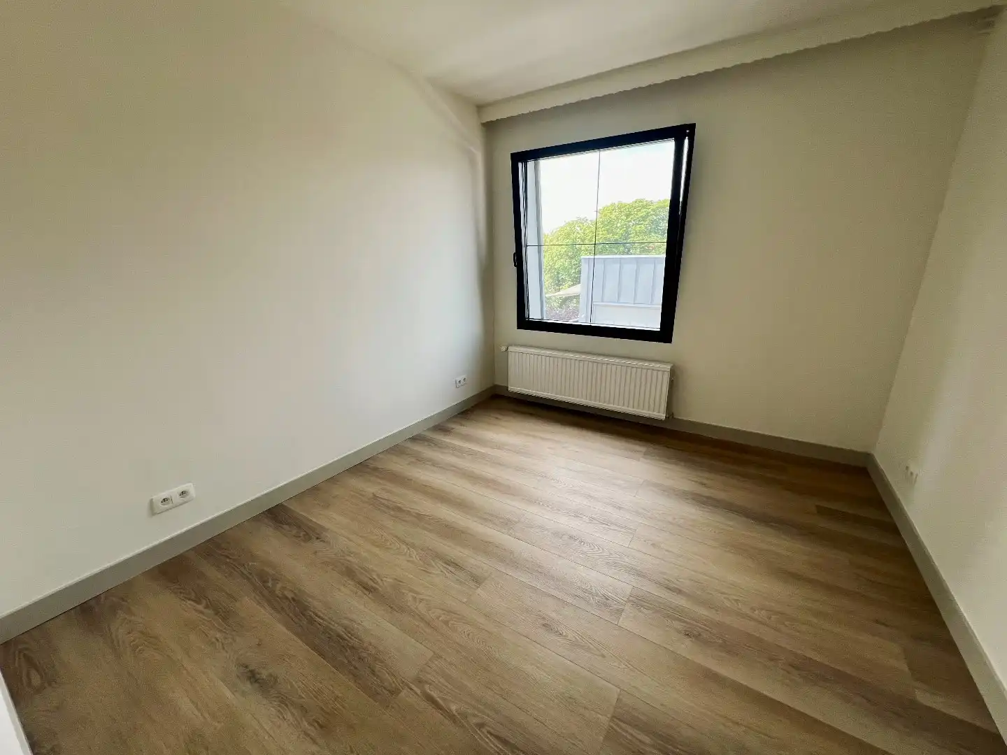 Penthouse met 2 slaapkamers te huur in hartje Tienen foto 5