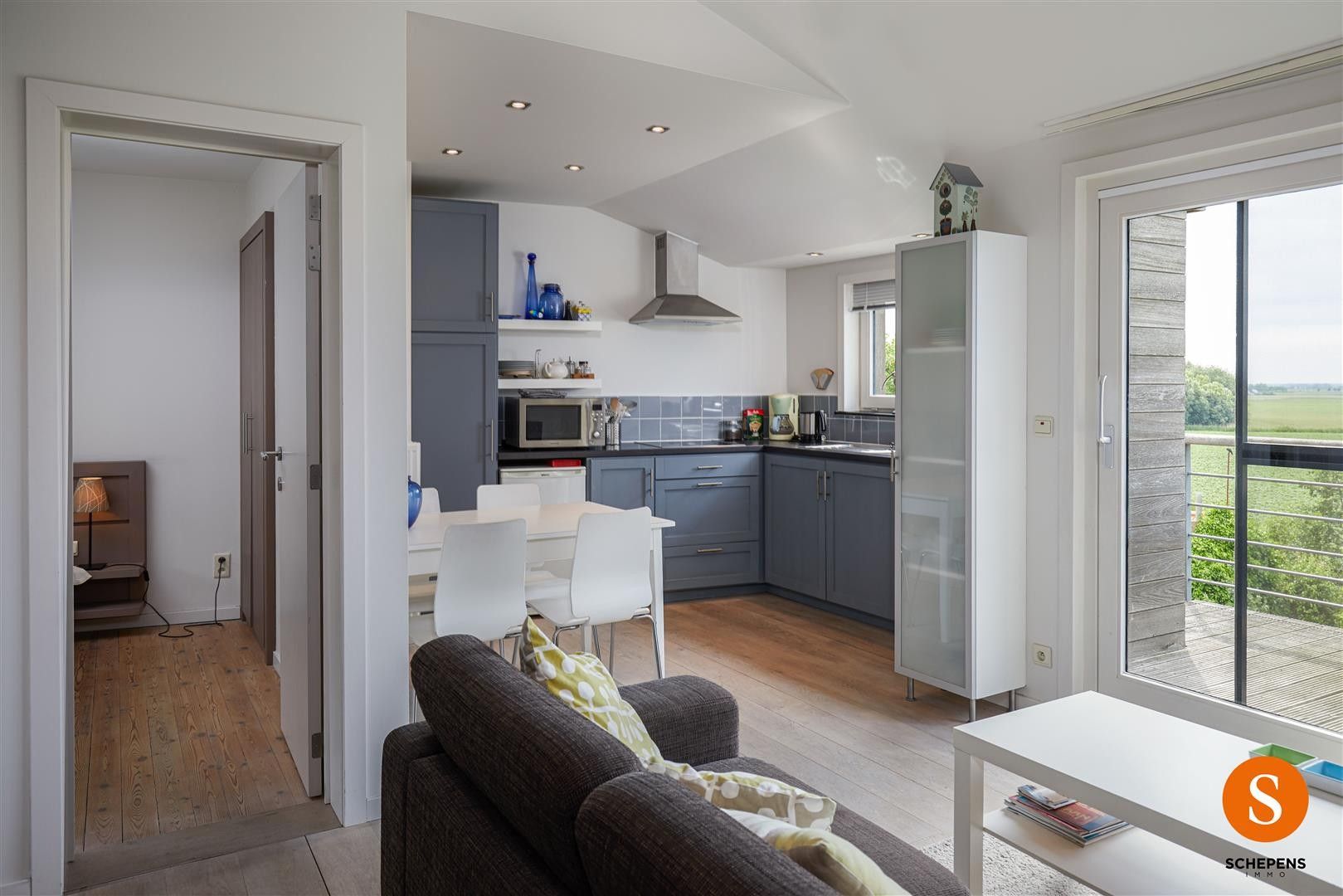 Gezellig bemeubeld appartement te huur met zicht op de polders. foto 6