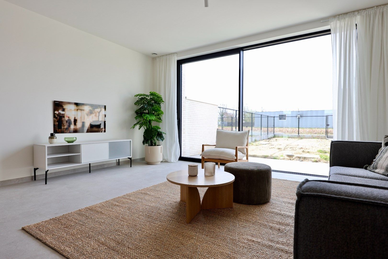 Prachtige energiezuinige nieuwbouwwoning met 3 slaapkamers en tuin met terras foto 5