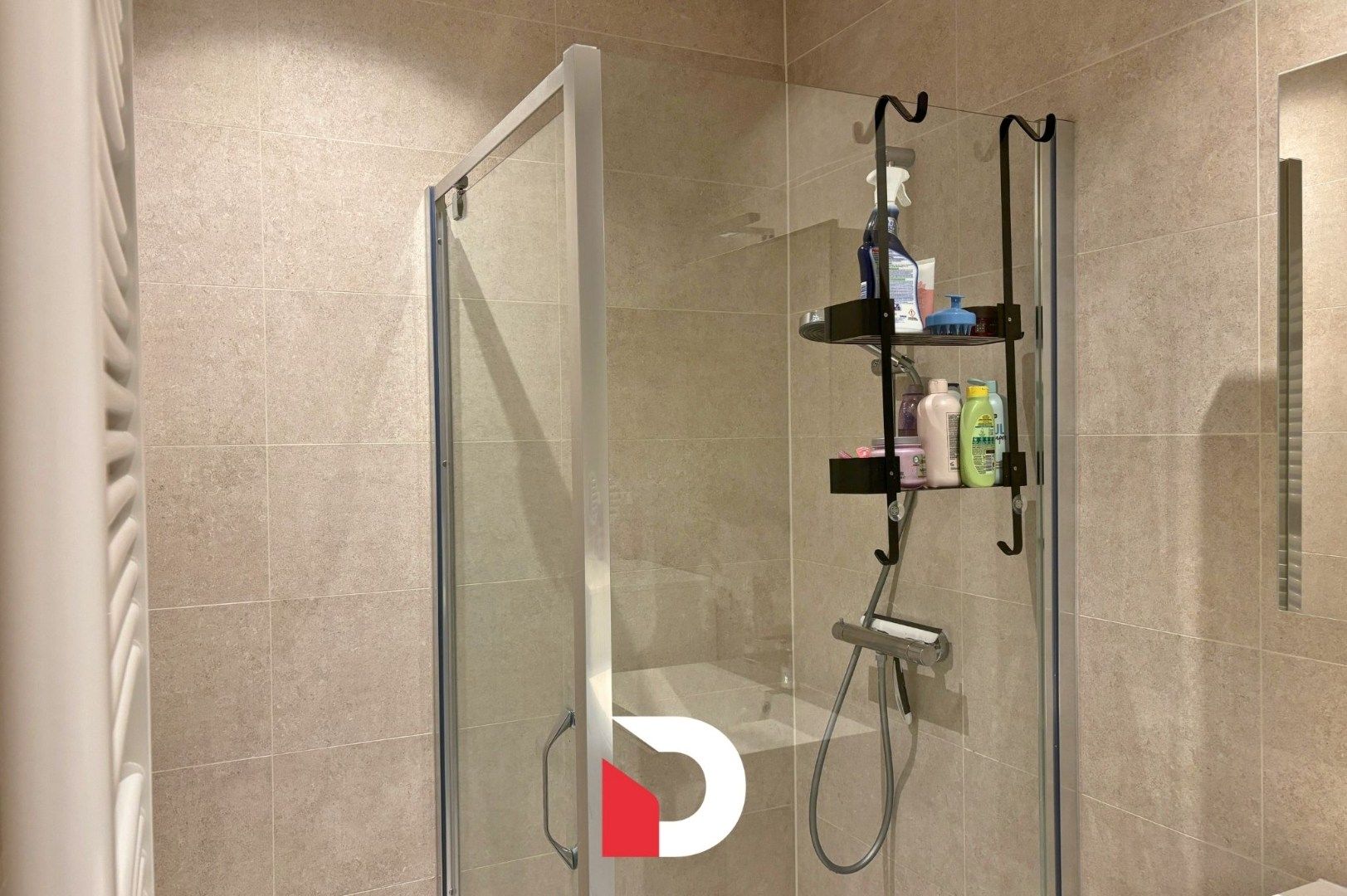 Modern appartement met ruim terras en 1 slaapkamer foto 13