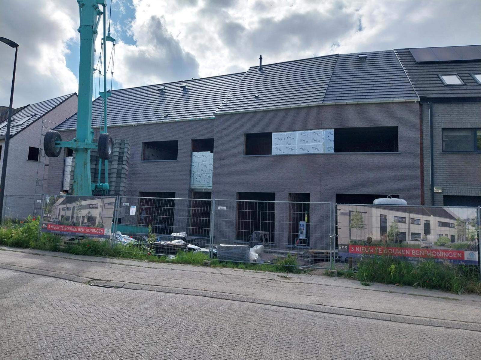 BEN woningen met inpandige garage en tuin. Rustige ligging. foto 2