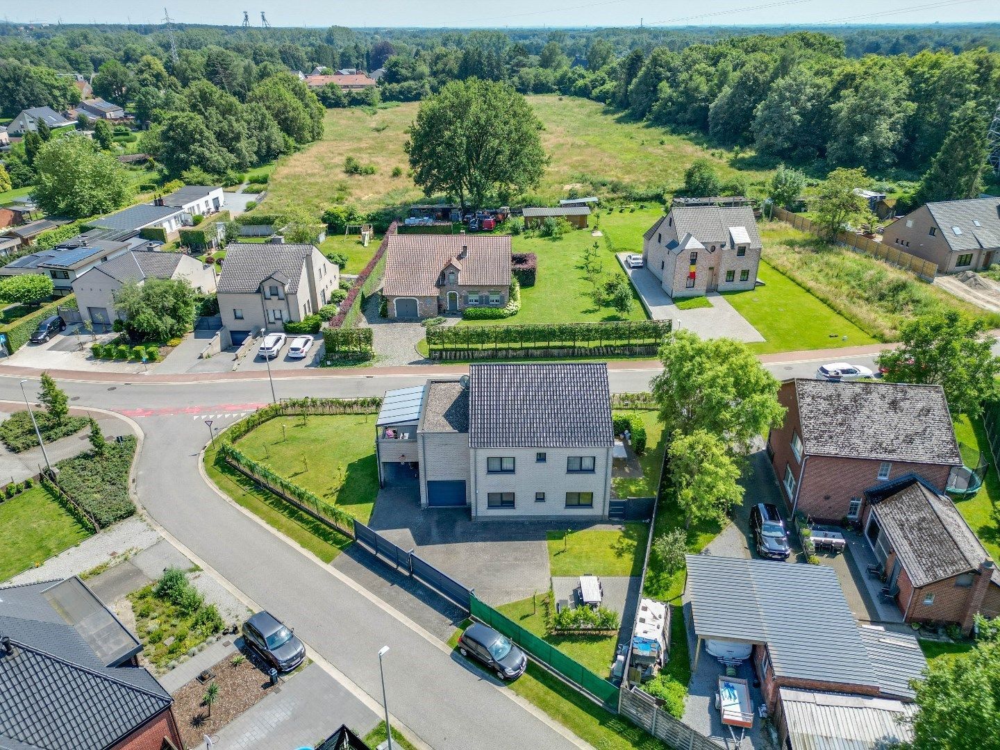 ENERGIEZUINIGE GEZINSWONING (278 m²) MET 4 SLPKS TE HOUTHALEN-HELCHTEREN !  foto 23