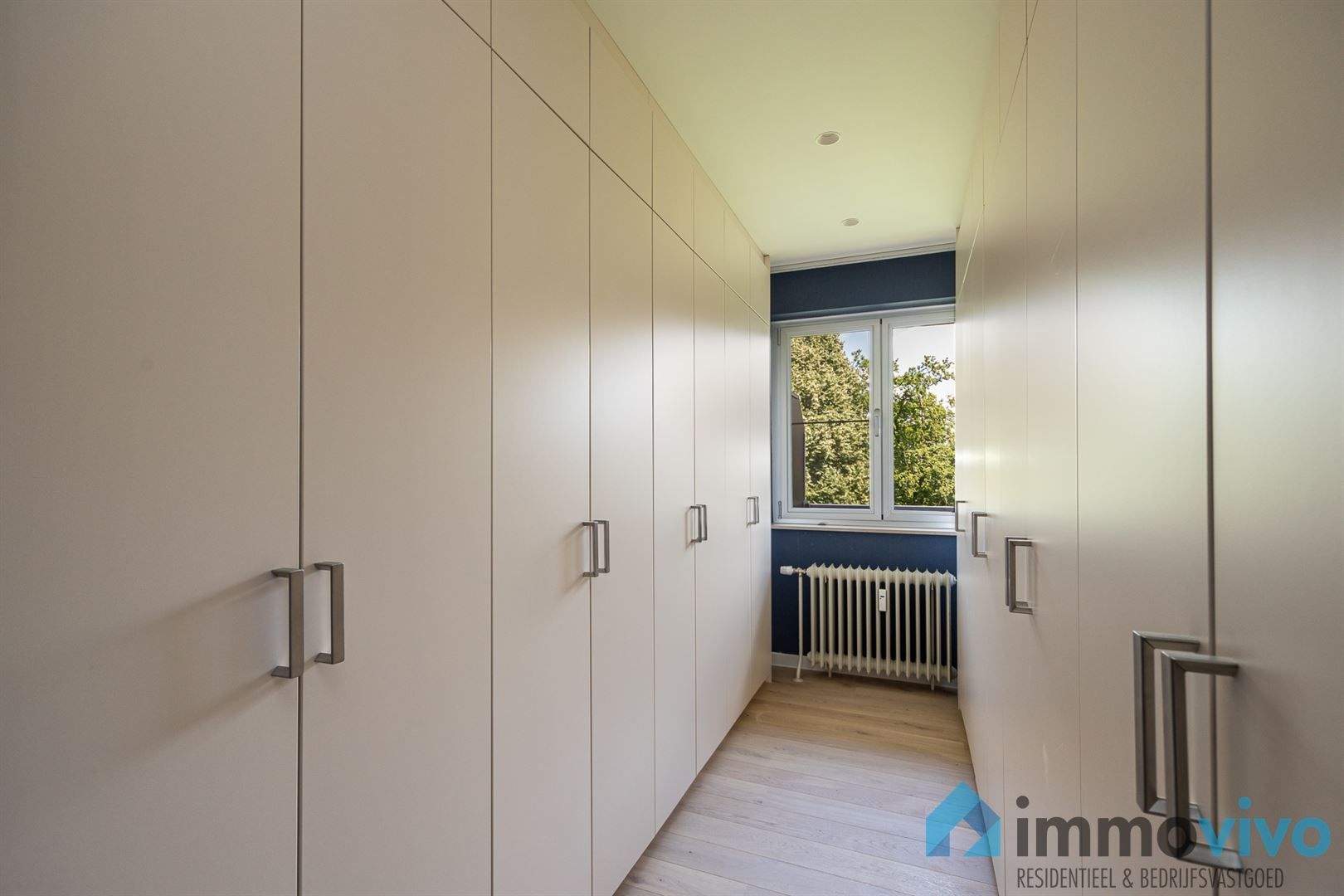 Gerenoveerd appartement met 3 slaapkamers en twee terrassen foto 10