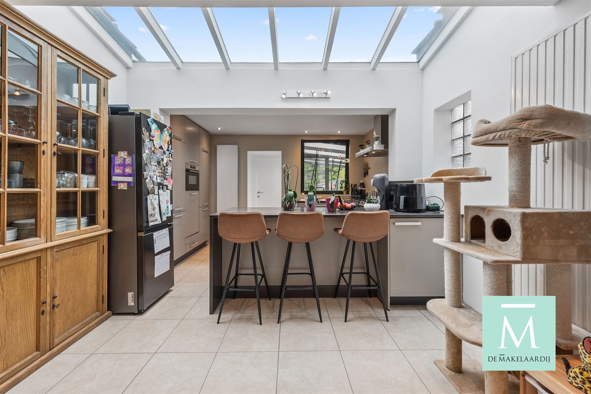 Instapklare woning met 3 Slaapkamers in SK-Wave foto 9