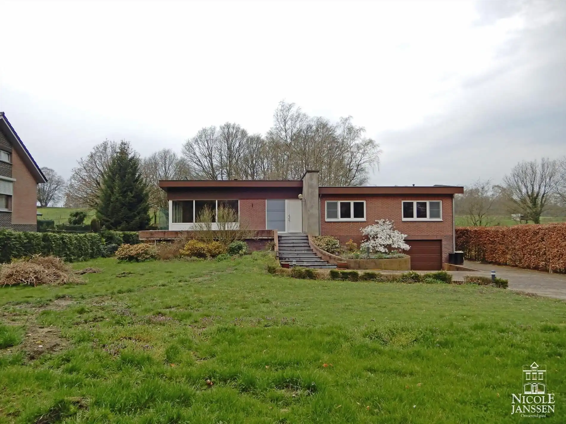 Verzorgde gezinswoning foto 15