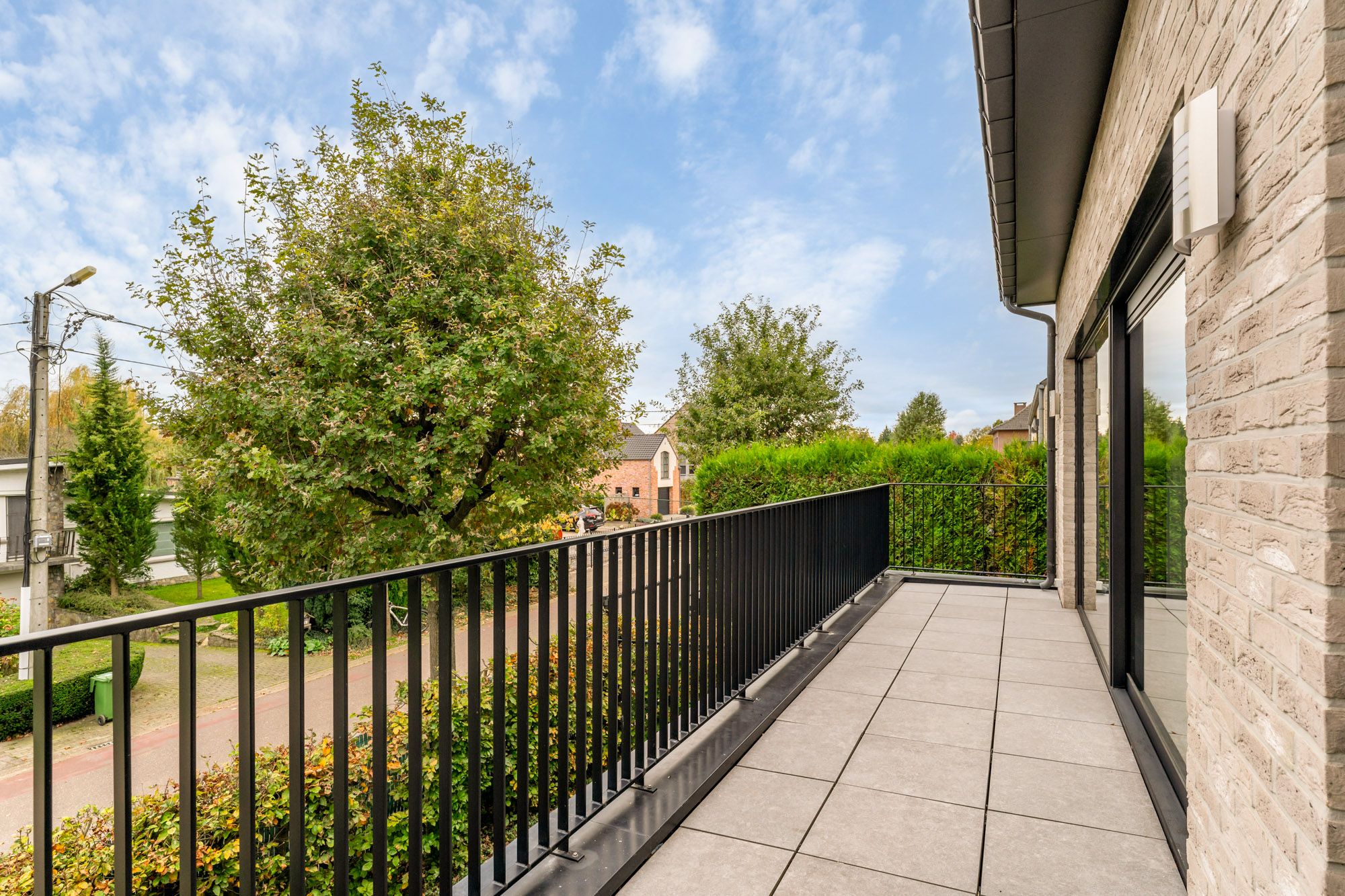 Exclusief triplex appartement met 3 slaapkamers en ruim terras te Kortessem! foto 9