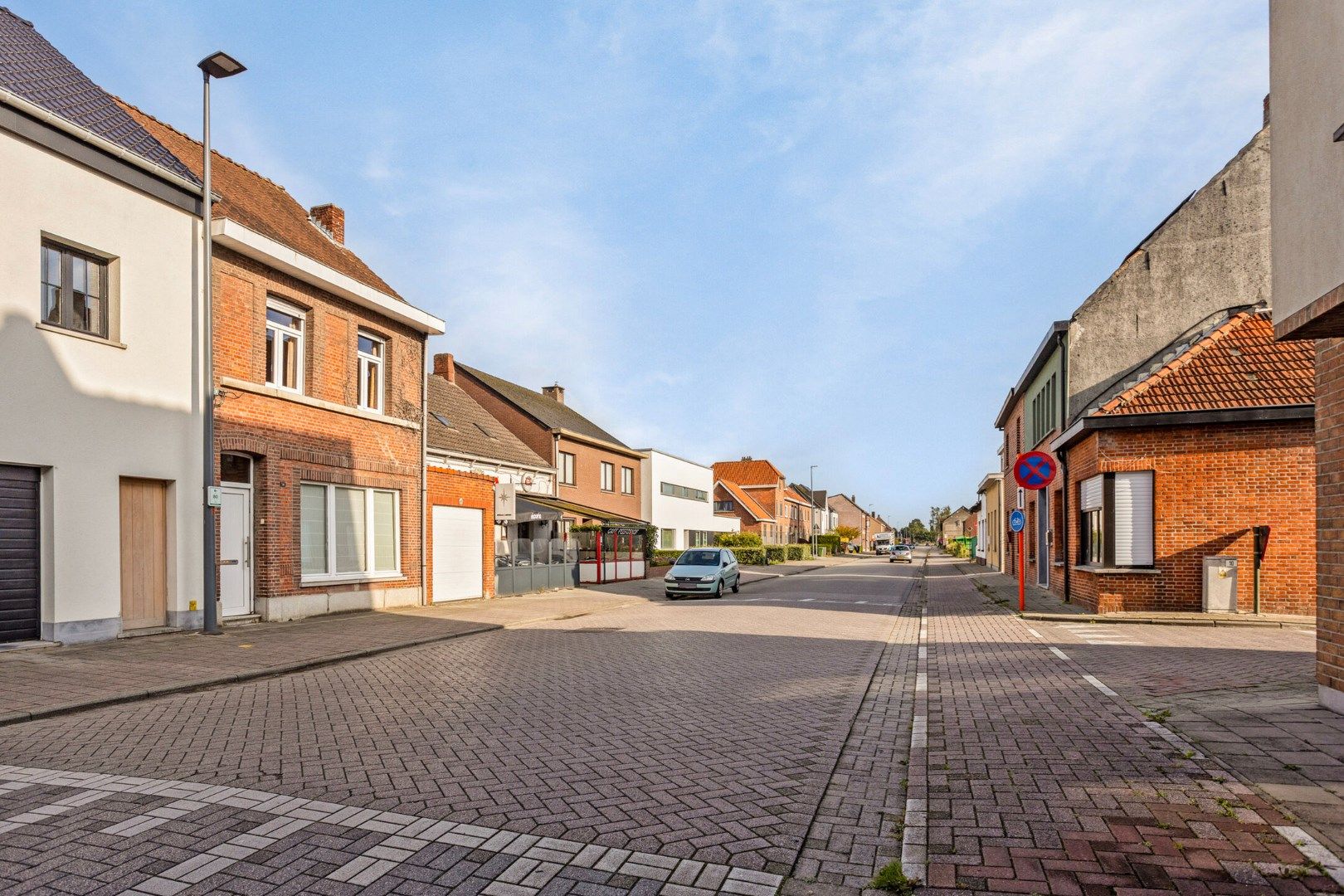 Te moderniseren gezinswoning met tuin en werkplaats foto 3