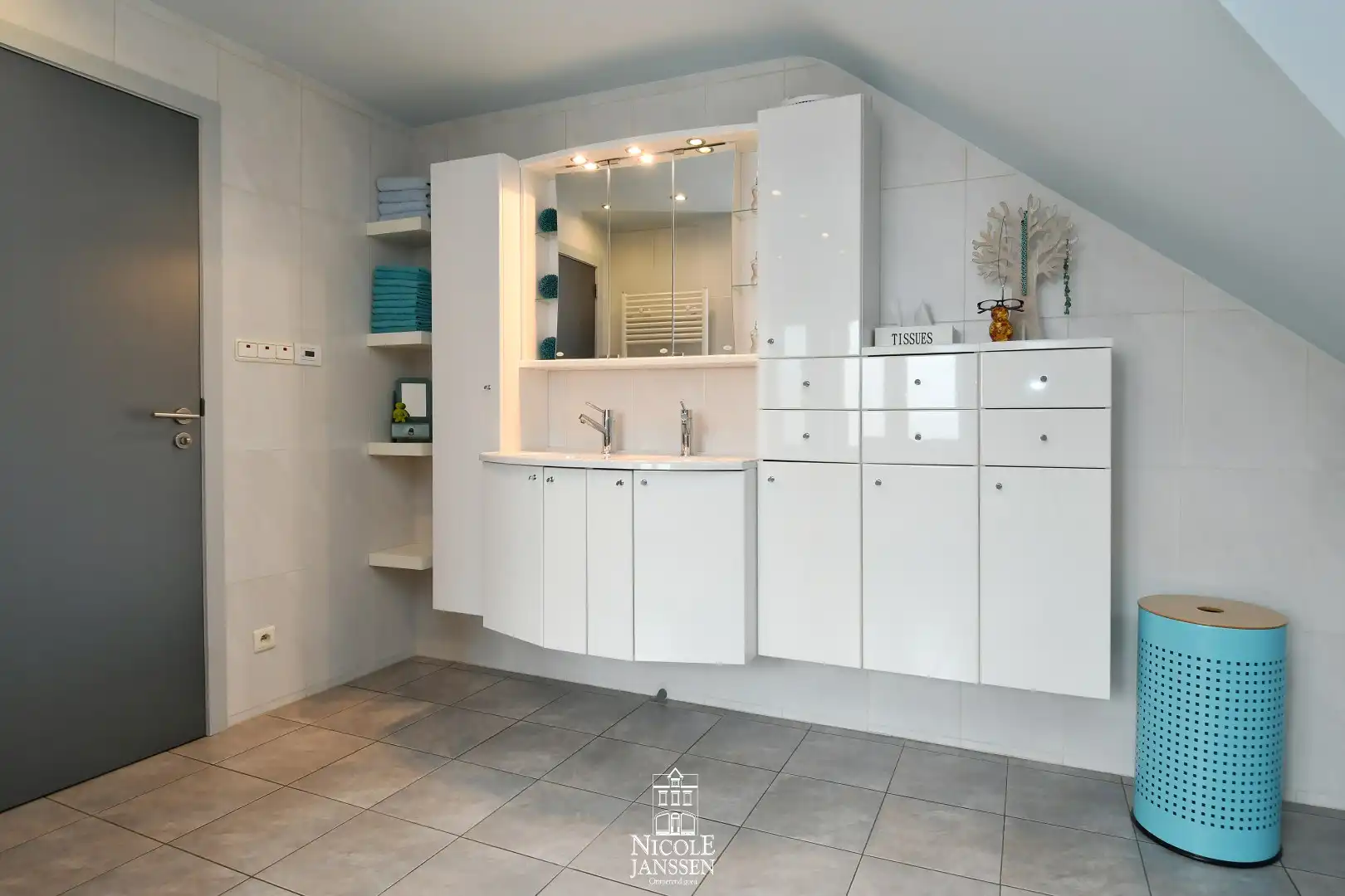 Zeer ruime gezinswoning foto 22