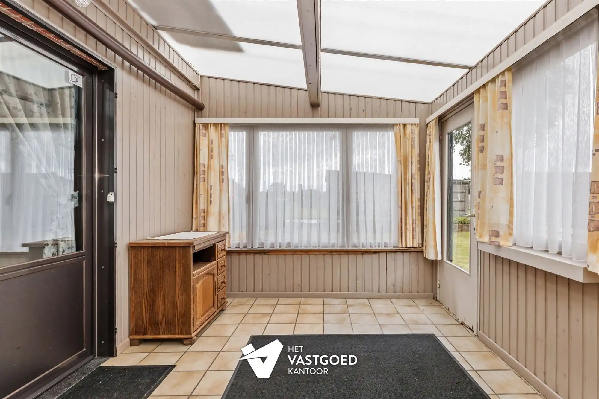PERFECT ONDERHOUDEN WONING OP PRACHTIG PERCEEL NABIJ KEIHEUVEL foto 13