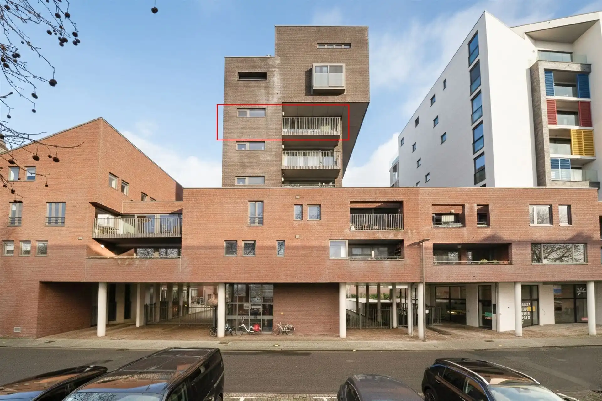 Ruim app op toplocatie met autostaanplaats (+€ 30.000) foto 18