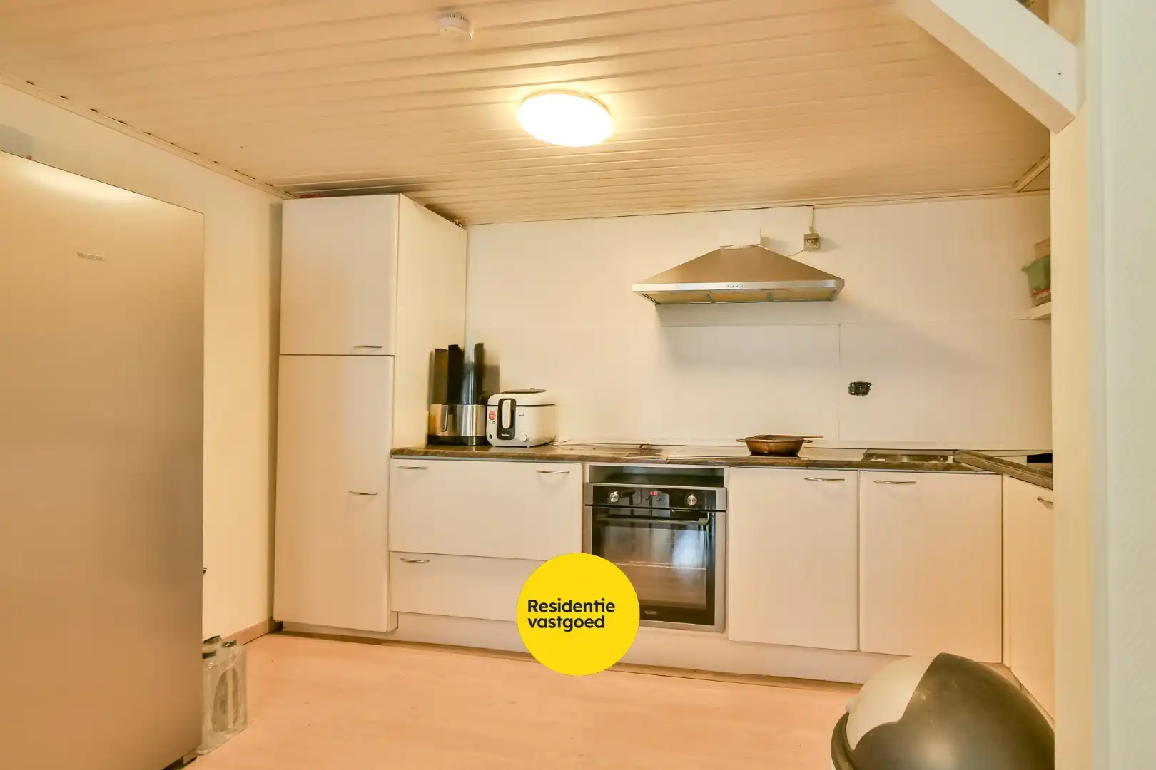 Rustig en centraal gelegen woning in Torhout! foto 6