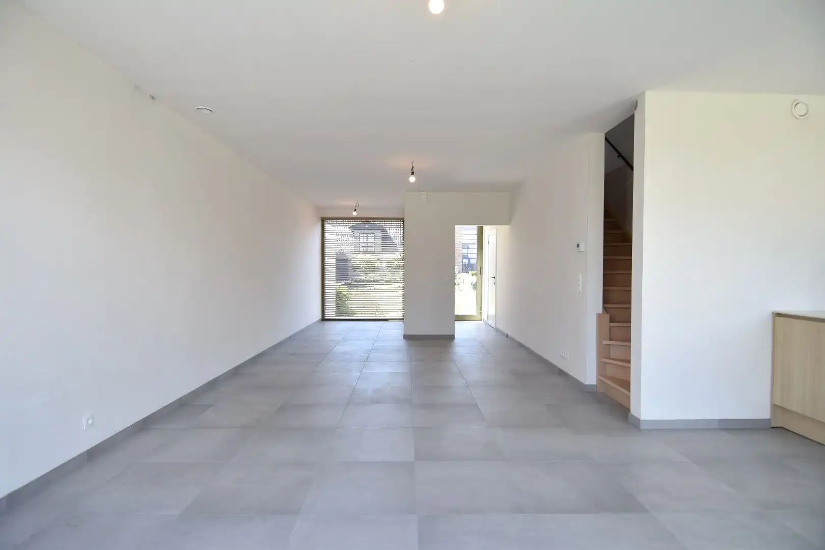 Nieuwbouwwoning (instapklaar!) met 3 slaapkamers, garage en zonnige tuin te koop nabij Bergelen te Gullegem foto 7