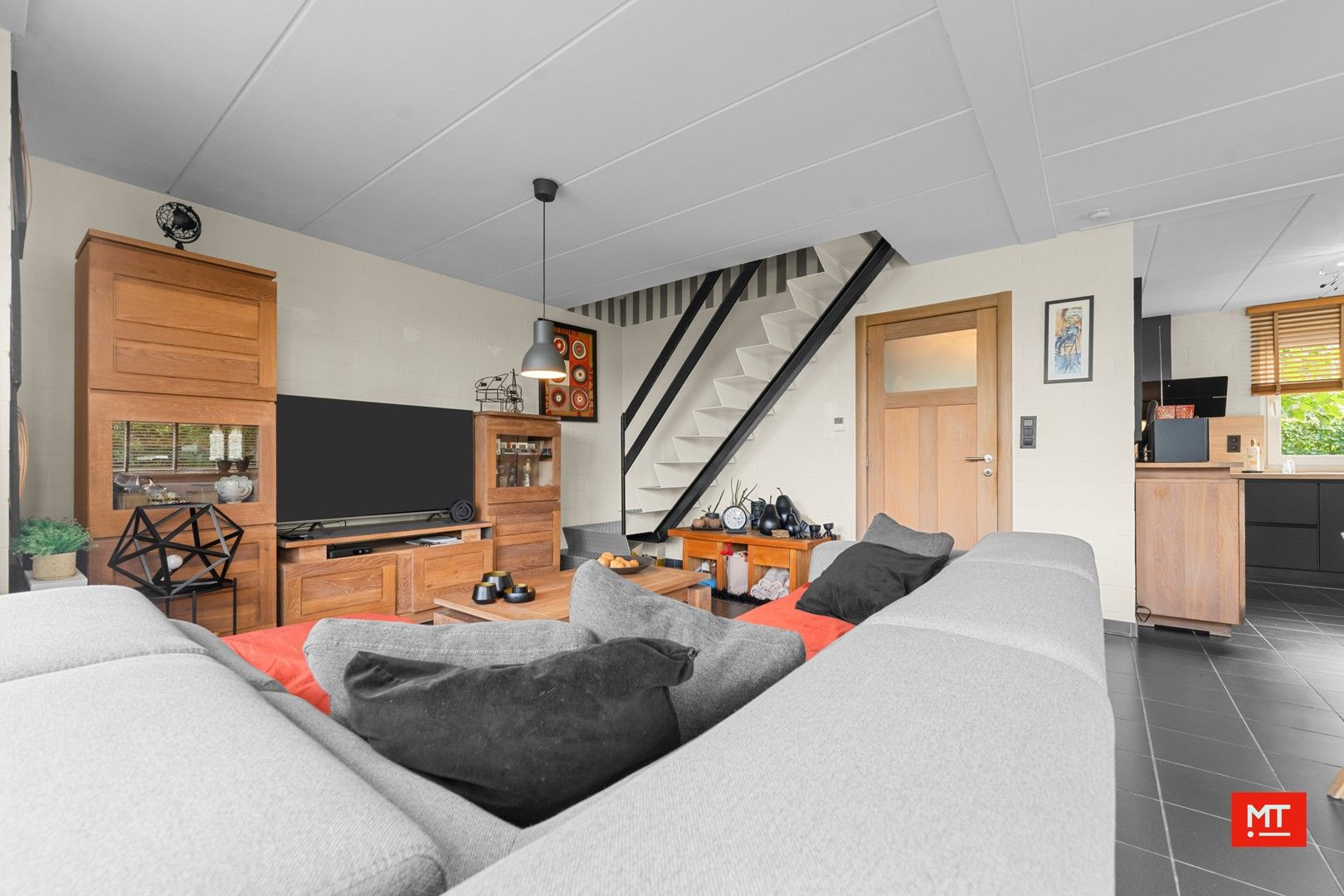 Instapklare, alleenstaande woning met 3 slaapkamers, tuin en carport in Zonnebeke foto 10
