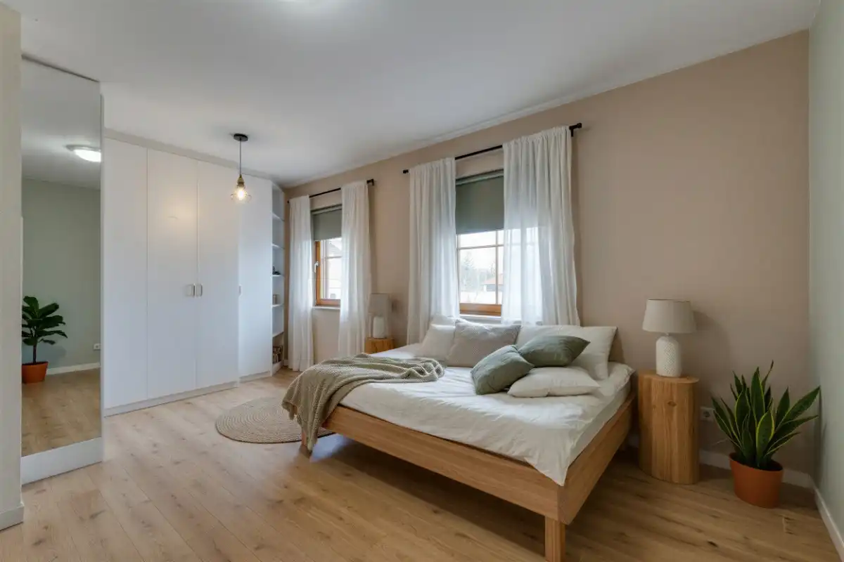 Ruim appartement met 3 slaapkamers in het centrum foto 16