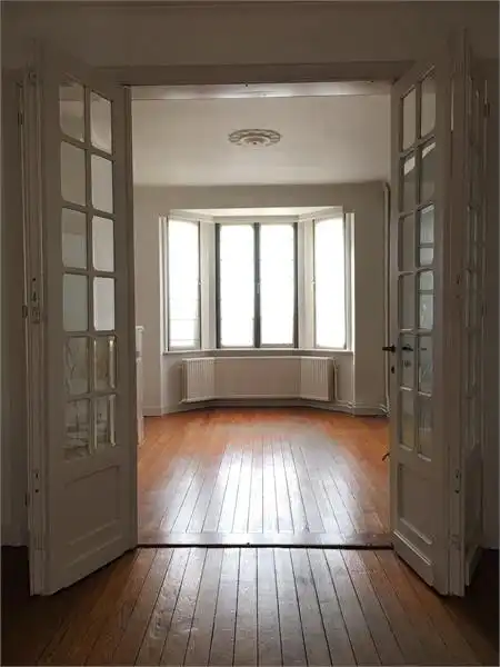 STADSWONING MET STADSTUIN EN PRAKTIJKRUIMTE foto 2