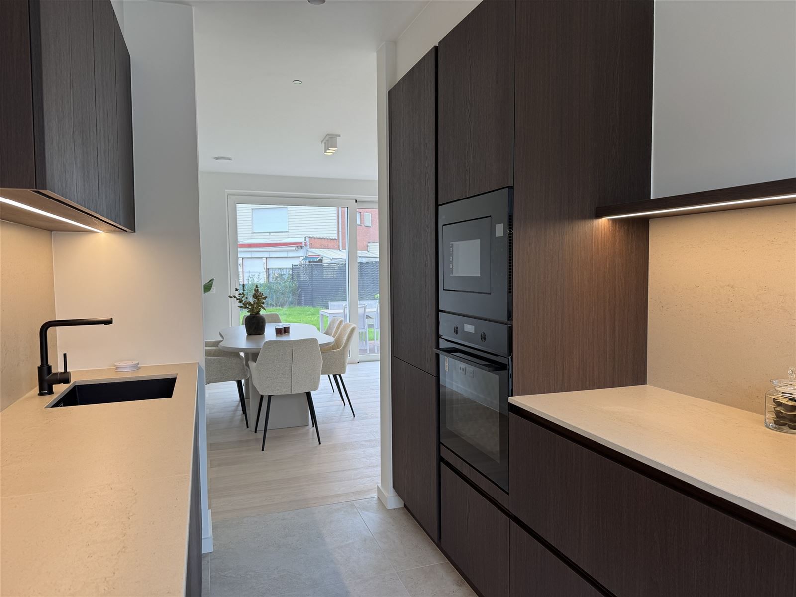 Nieuwbouw halfopen bebouwing foto 10