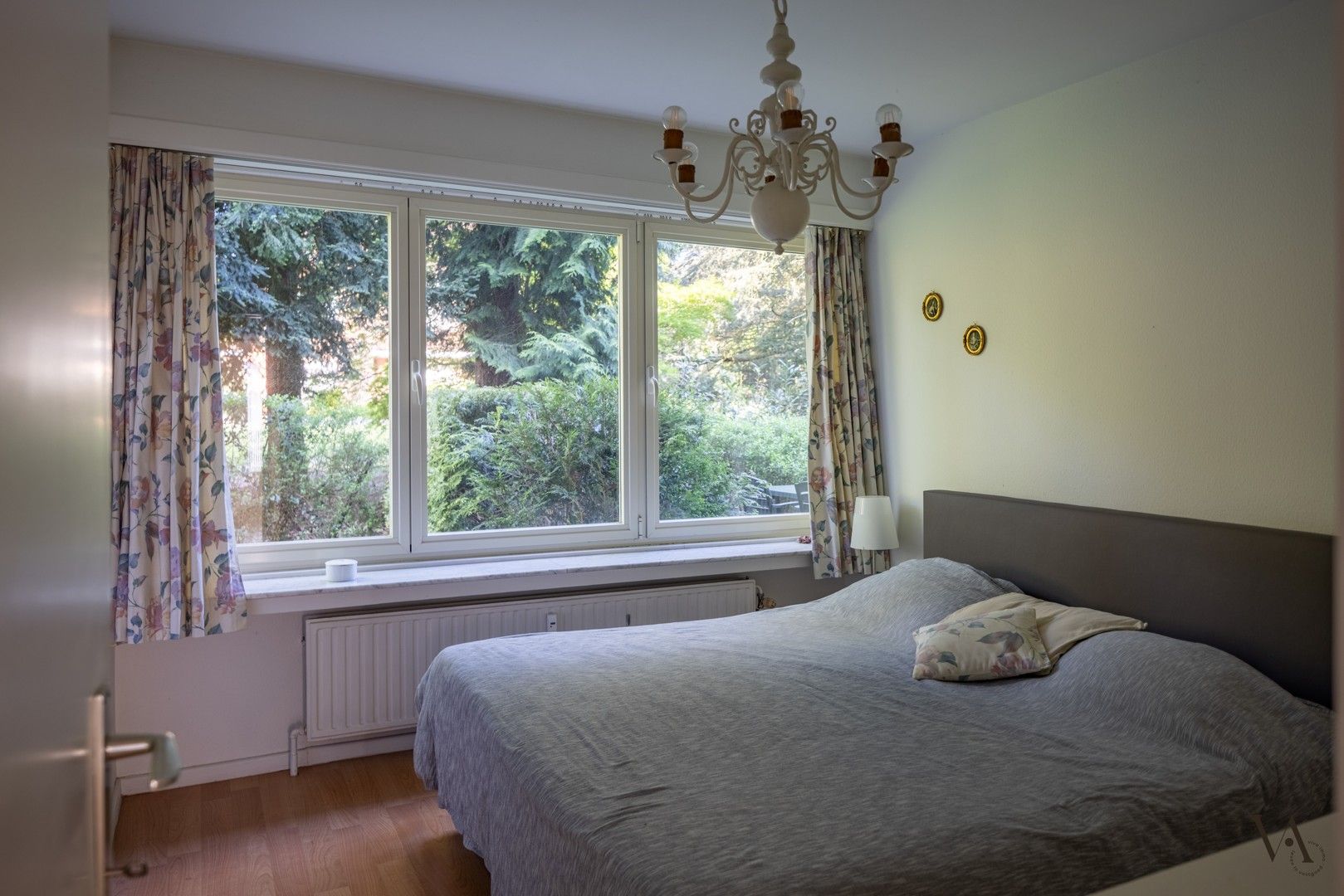 Gelijkvloers en lichtrijk 3-slaapkamerappartement aan rand van Heverleebos foto 5