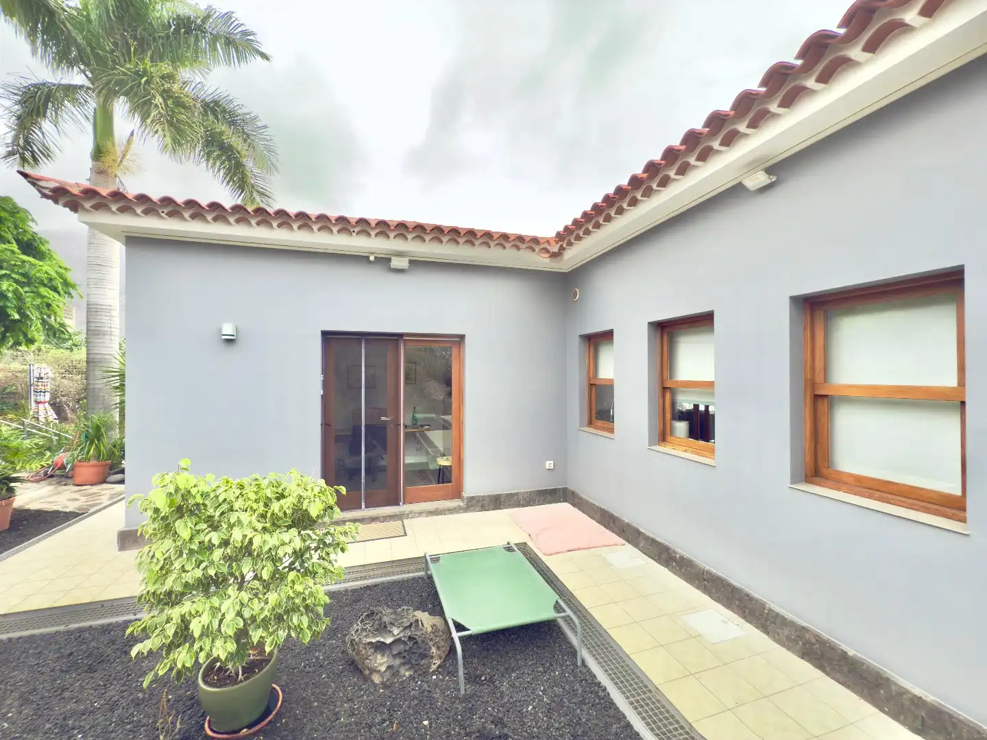 Luxe villa met panoramisch zeezicht  foto 17