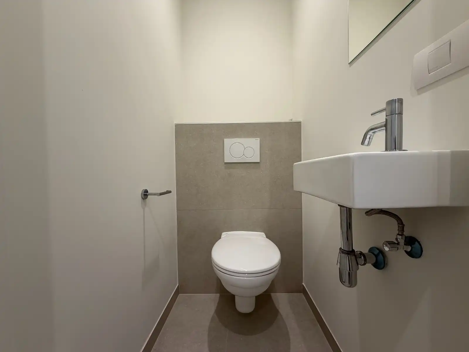 Nieuwbouwappartement te huur in centrum Nazareth foto 6