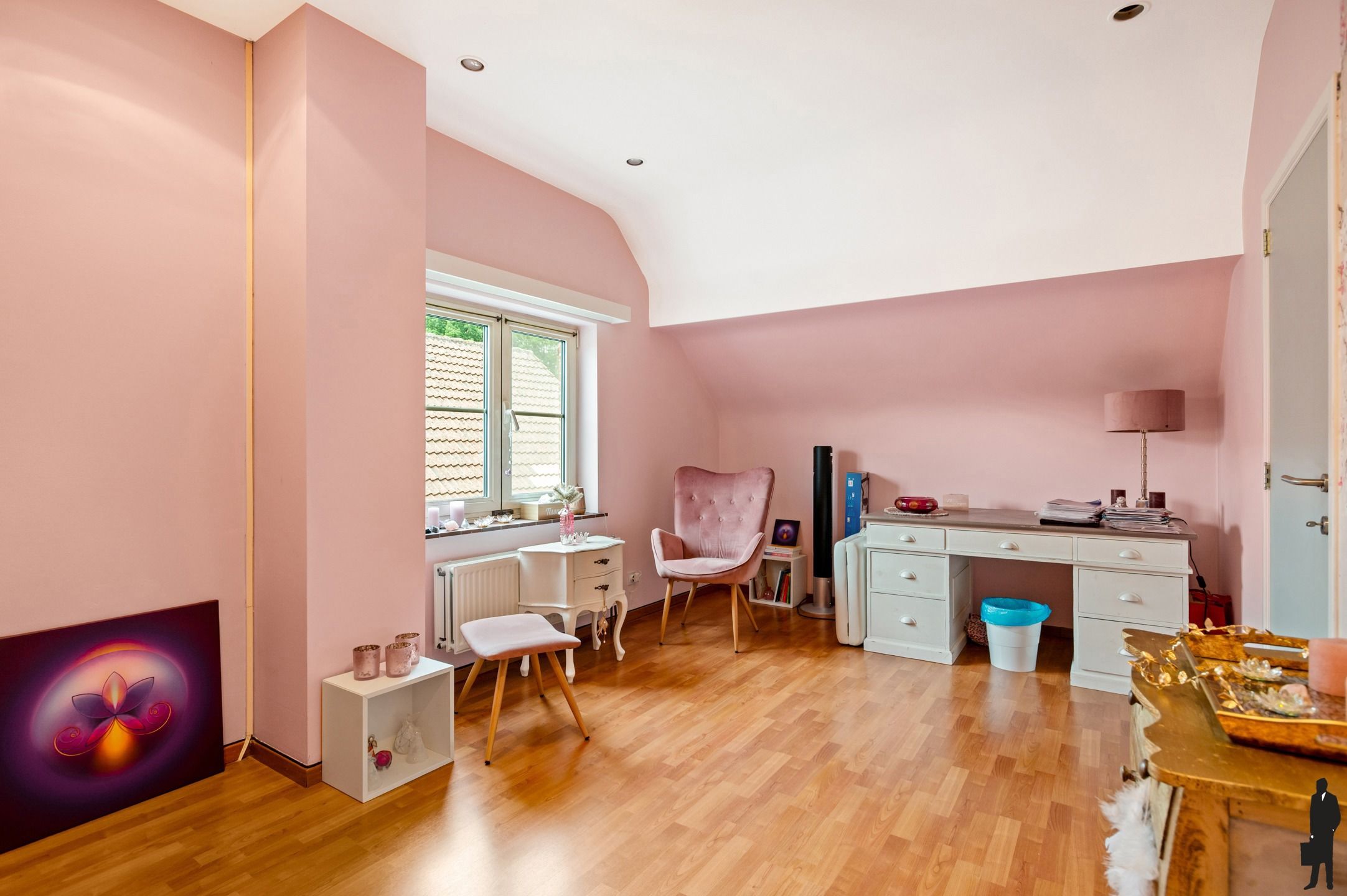 Uitstekend gelegen villa foto 16
