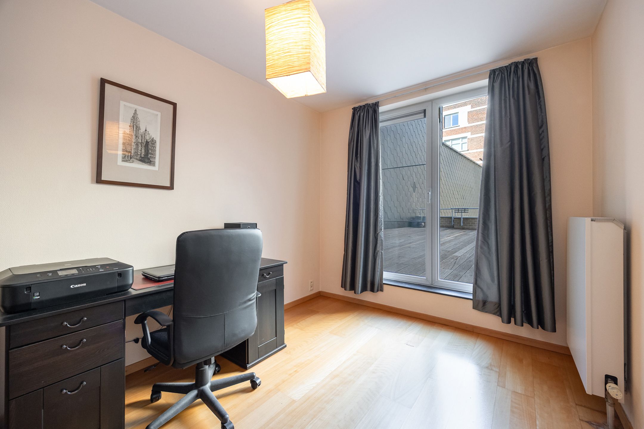 Centraal gelegen appartement met twee terrassen foto 11