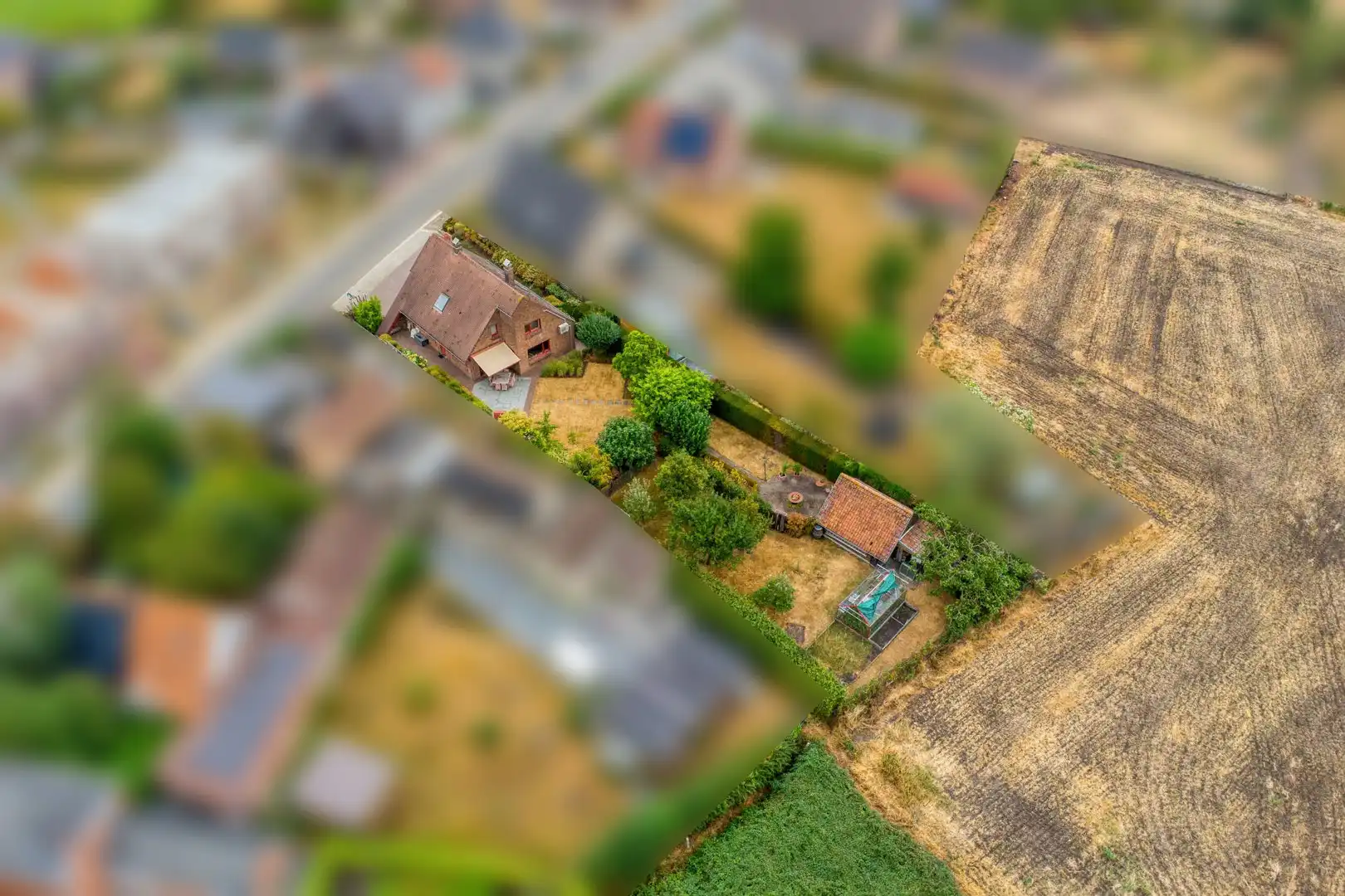 Grote villa met praktijkruimte en prachtige tuin te Knesselare foto 25