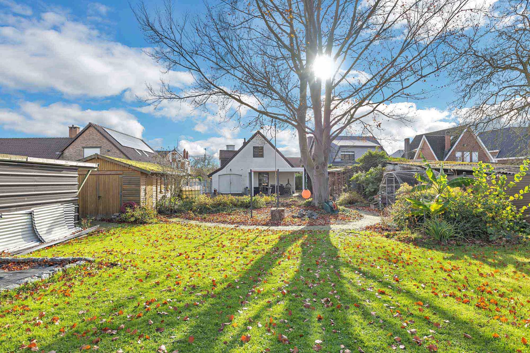 Gezellige woning met ruime tuin foto 27