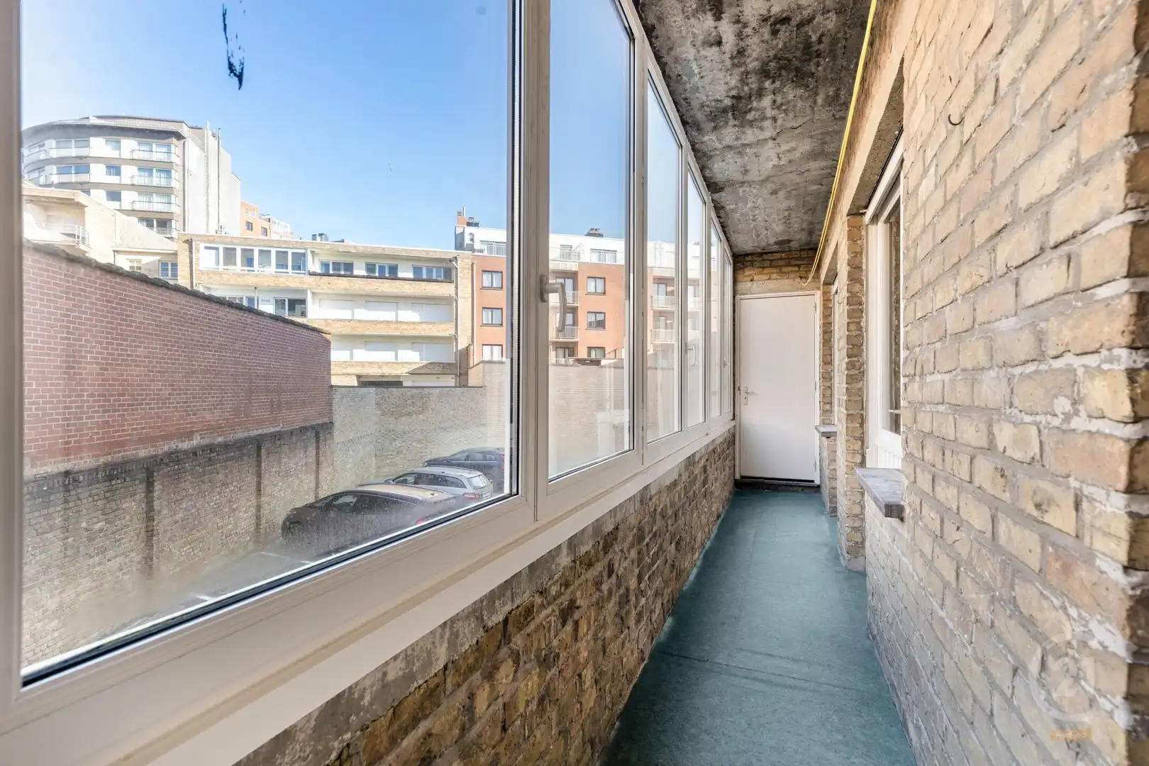 Te Renoveren Appartement in Westende – 3 Slaapkamers foto 24