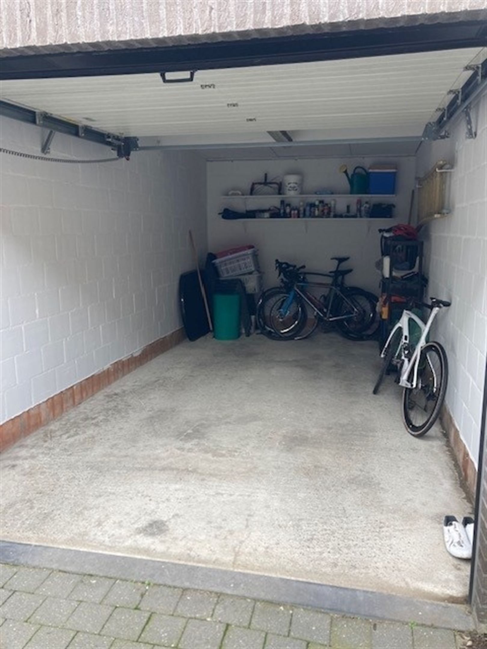 Recentelijk duplex- app met 3 kamers en garage foto 23