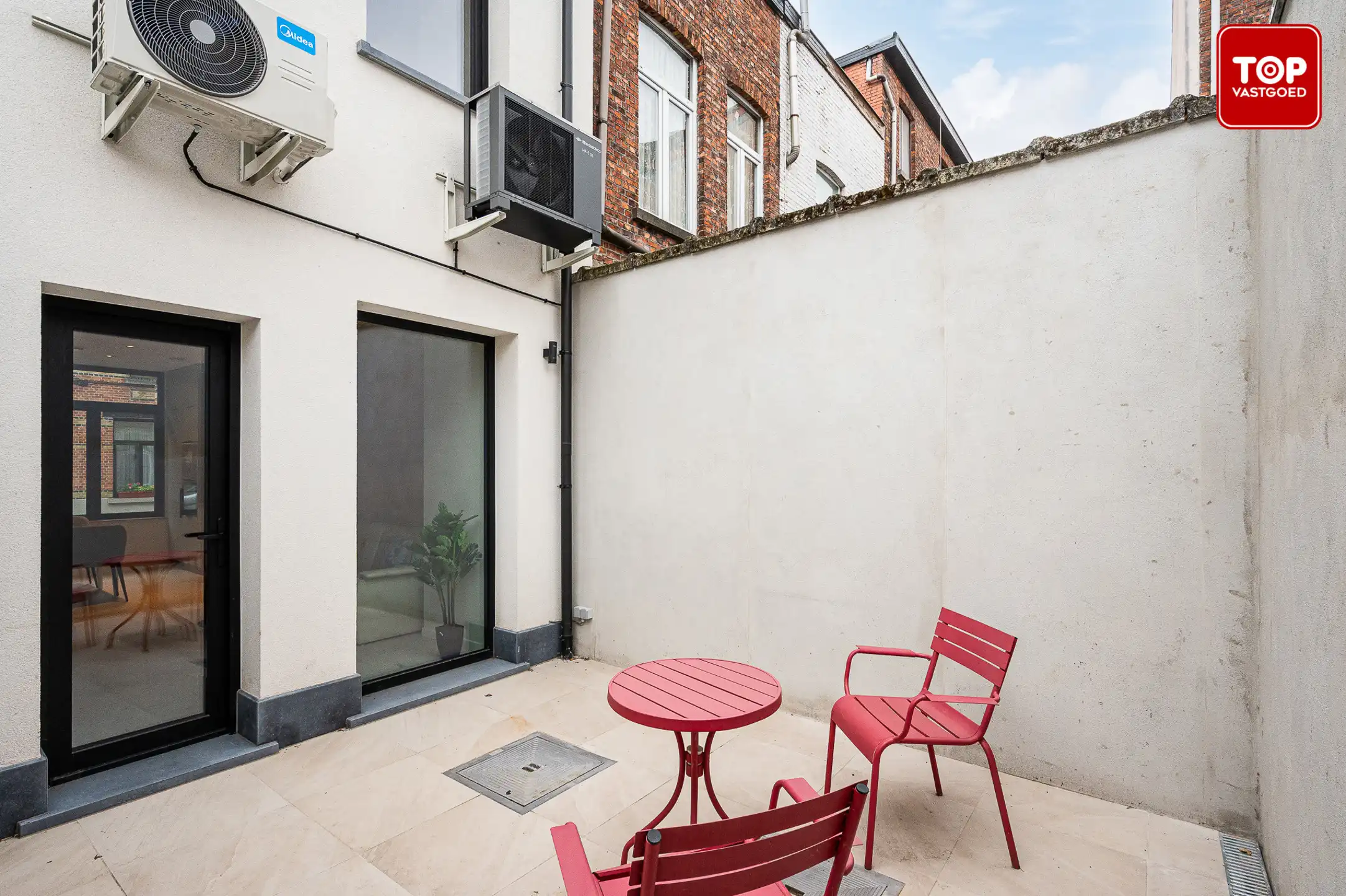 Instapklare, gerenoveerde woning met 3 slaapkamers en terras nabij het centrum van Gent foto 25