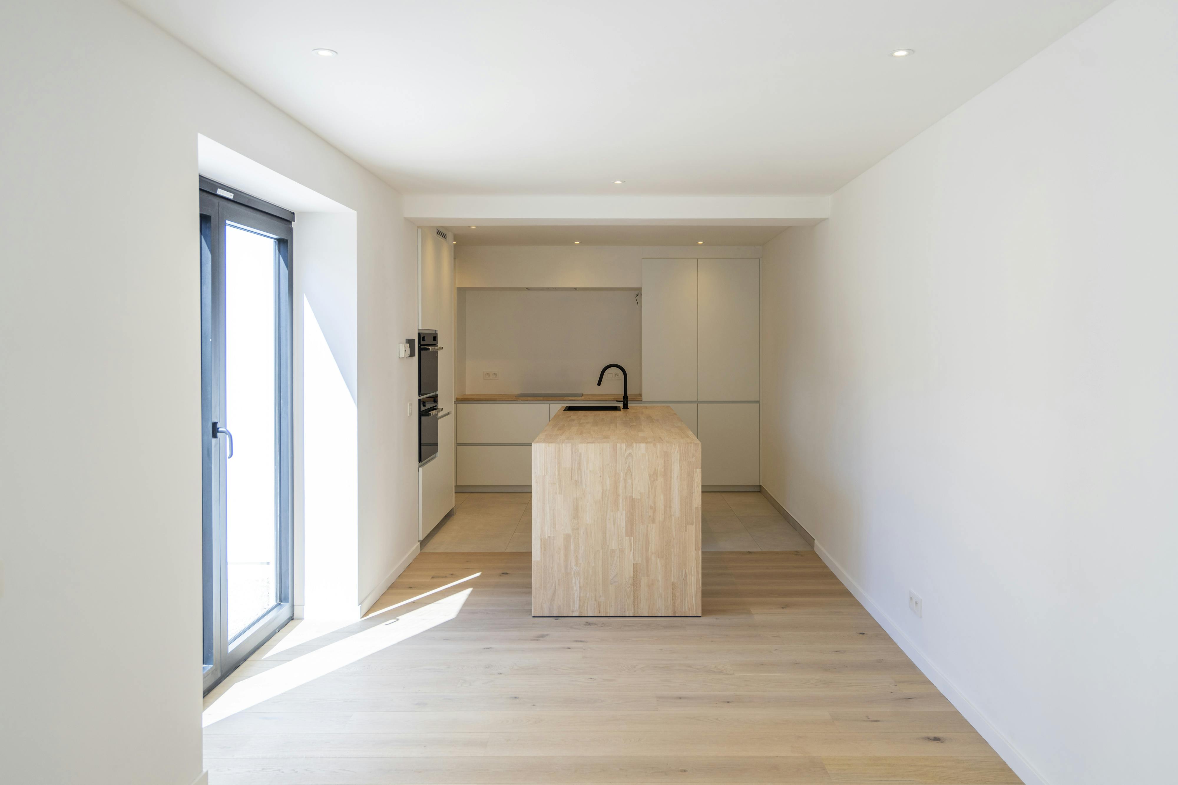 Nieuw appartement met 1 slaapkamer te koop in Waregem foto 3