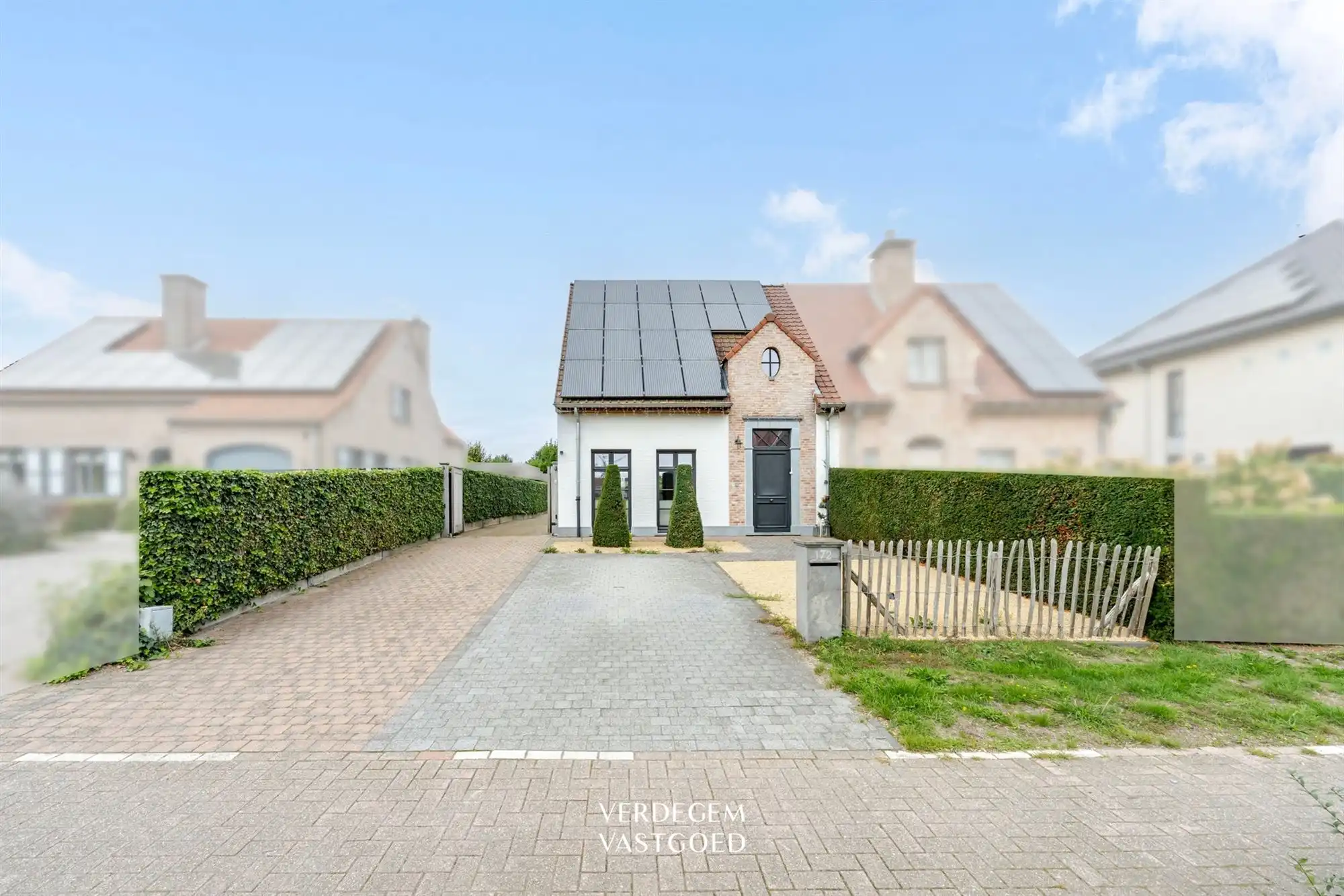 Sfeervolle, energiezuinige halfopen woning met drie slaapkamers en prachtig tuinatelier foto 23