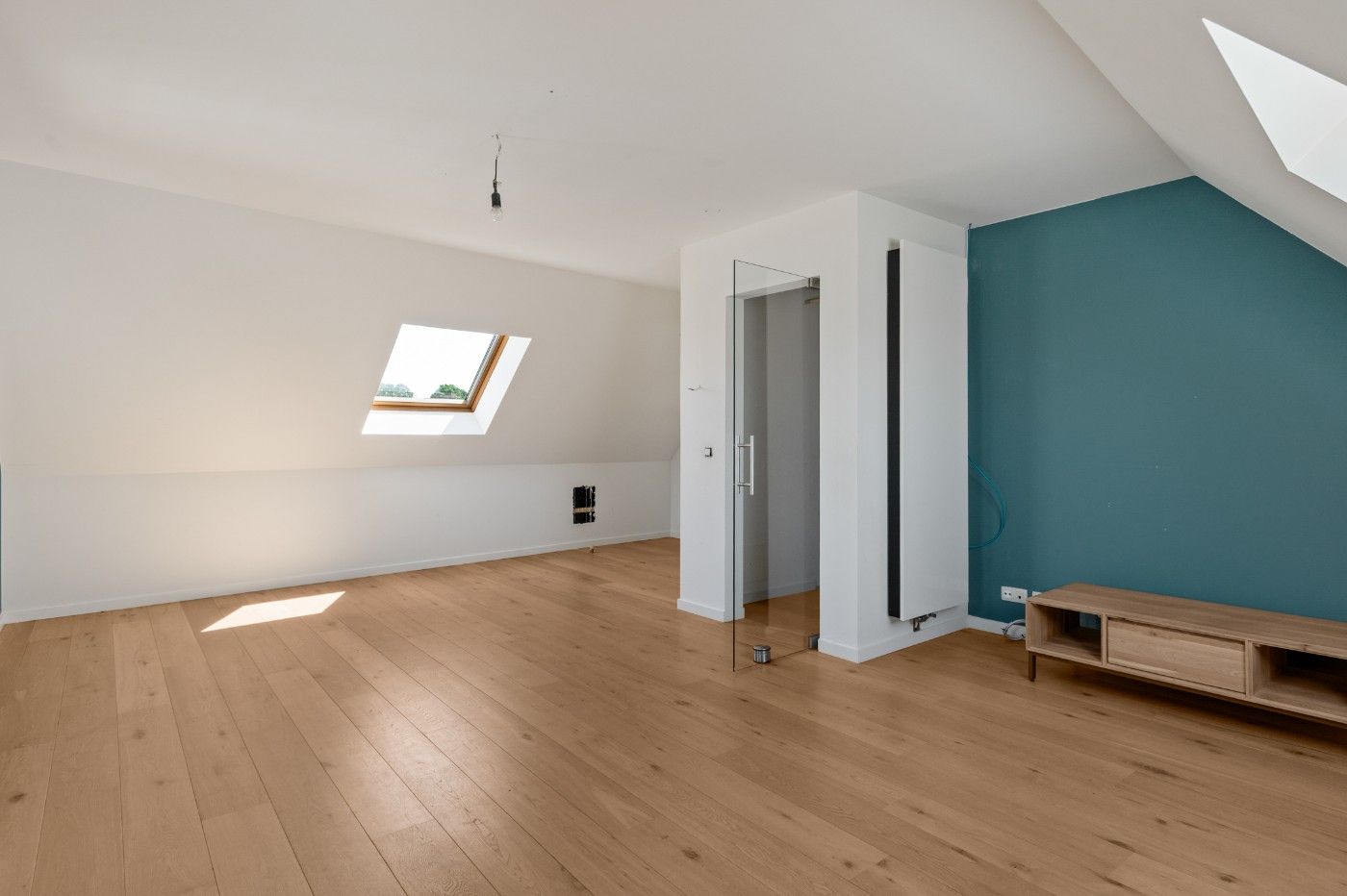 Ruime HOB met 3 slpk., tuin en carport foto 22