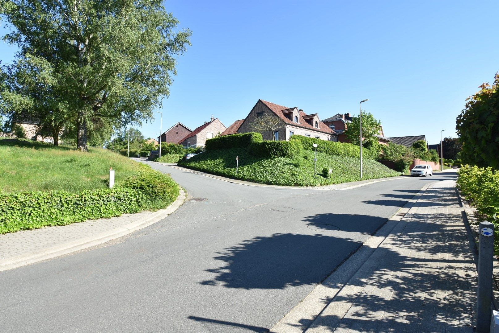 Perceel bouwgrond voor open bebouwing op 9a 37ca, zeer mooi en rustig gelegen op enkele minuutjes van het centrum foto 5