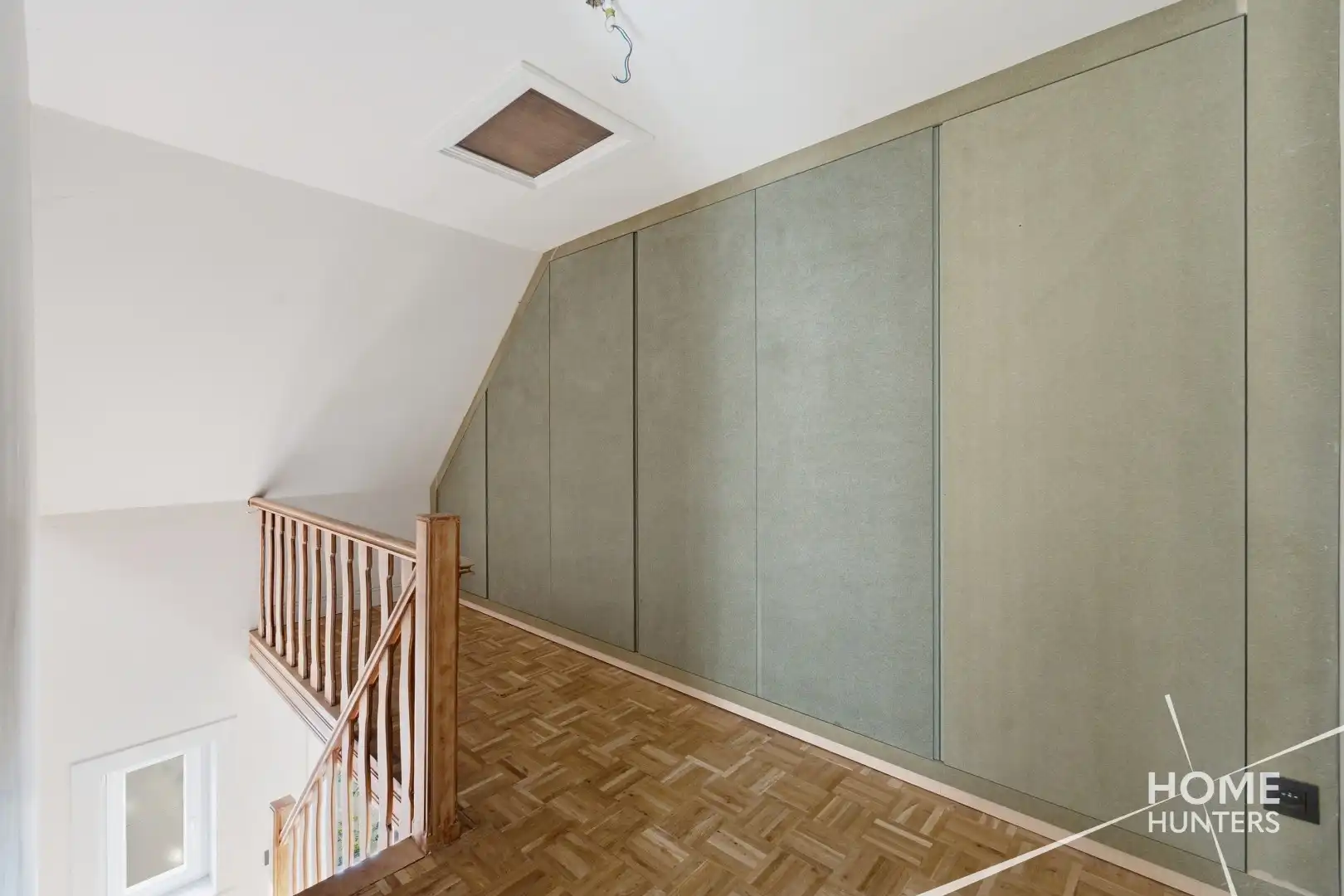 Prachtig gerenoveerde woning met 4 slaapkamers en een ruime tuin vlak bij het historische hart van Ieper! foto 21