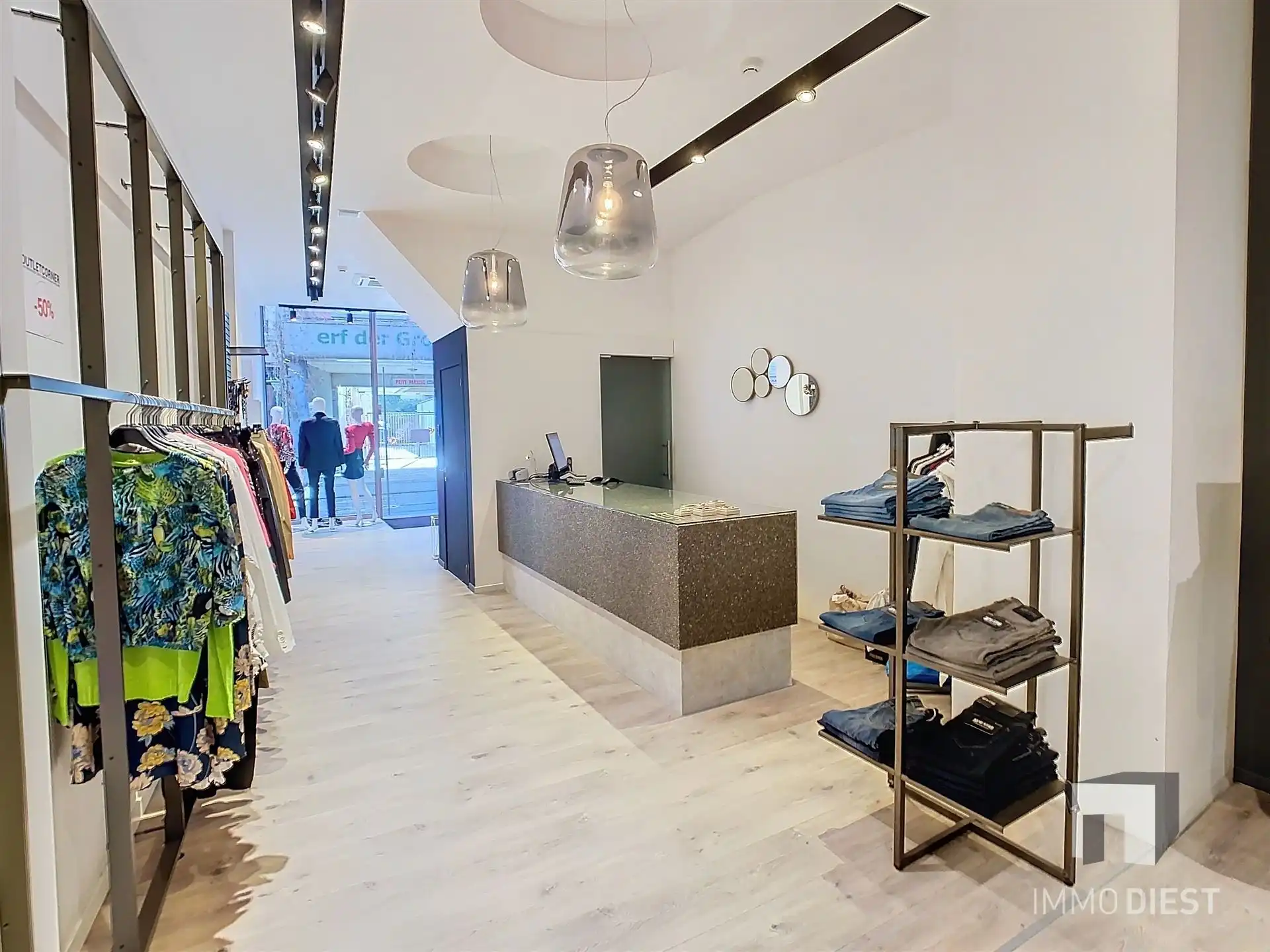 Ca. 200m² gelijkvloerse winkelruimte - uw conceptstore in het centrum van Diest foto 15